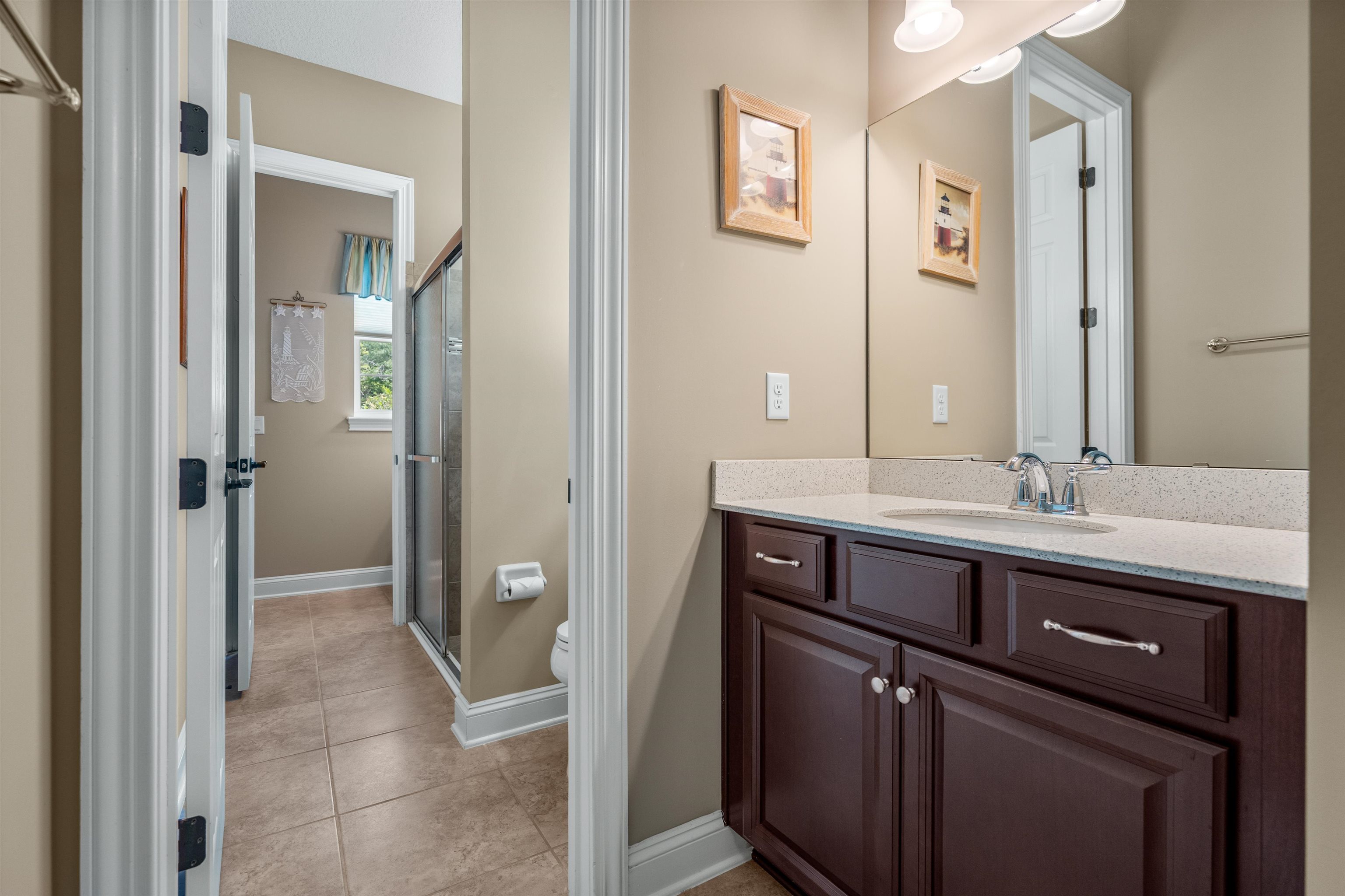 Image 31 of 64 For 41 Broadleaf Ln