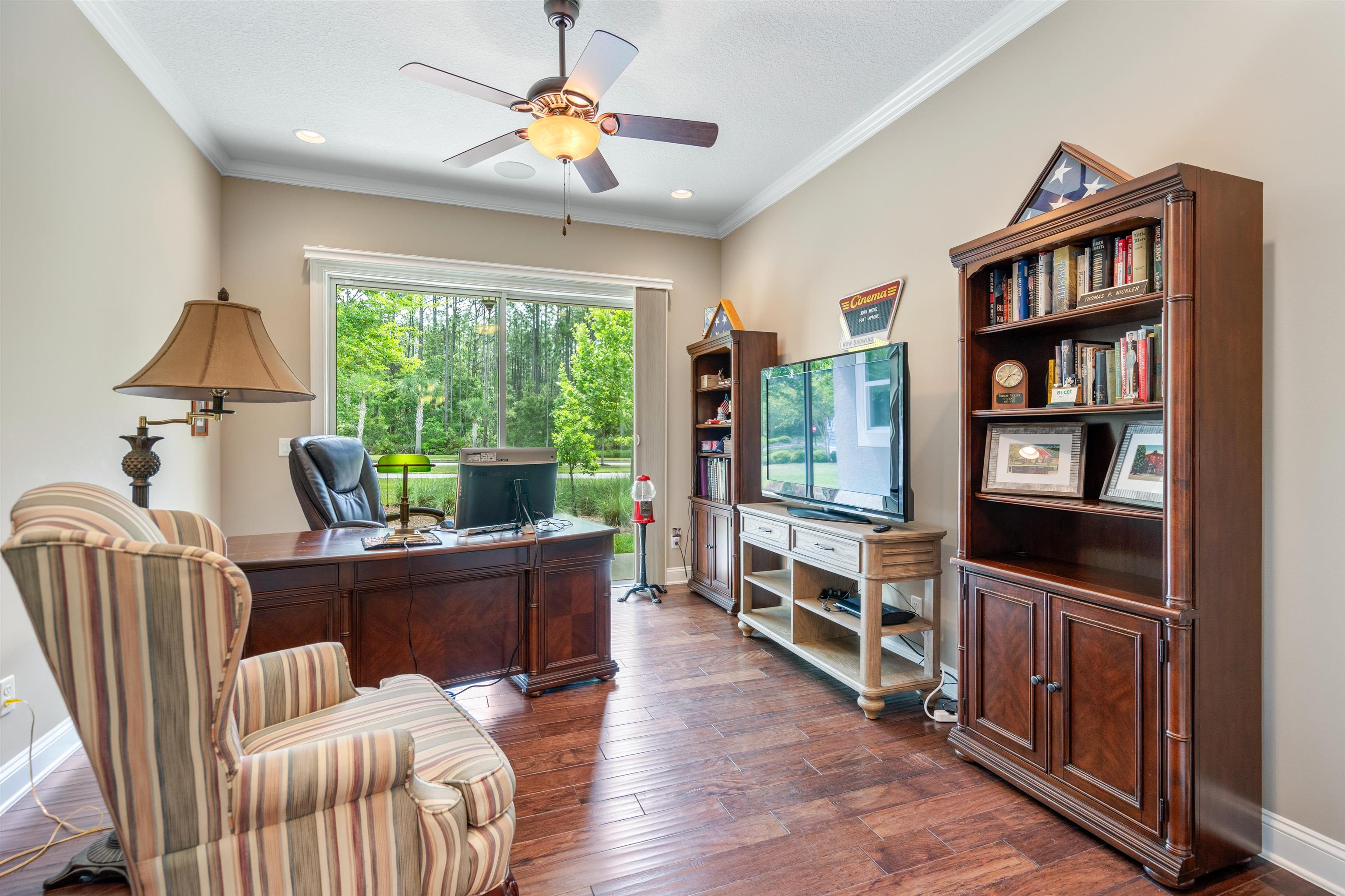 Image 7 of 64 For 41 Broadleaf Ln