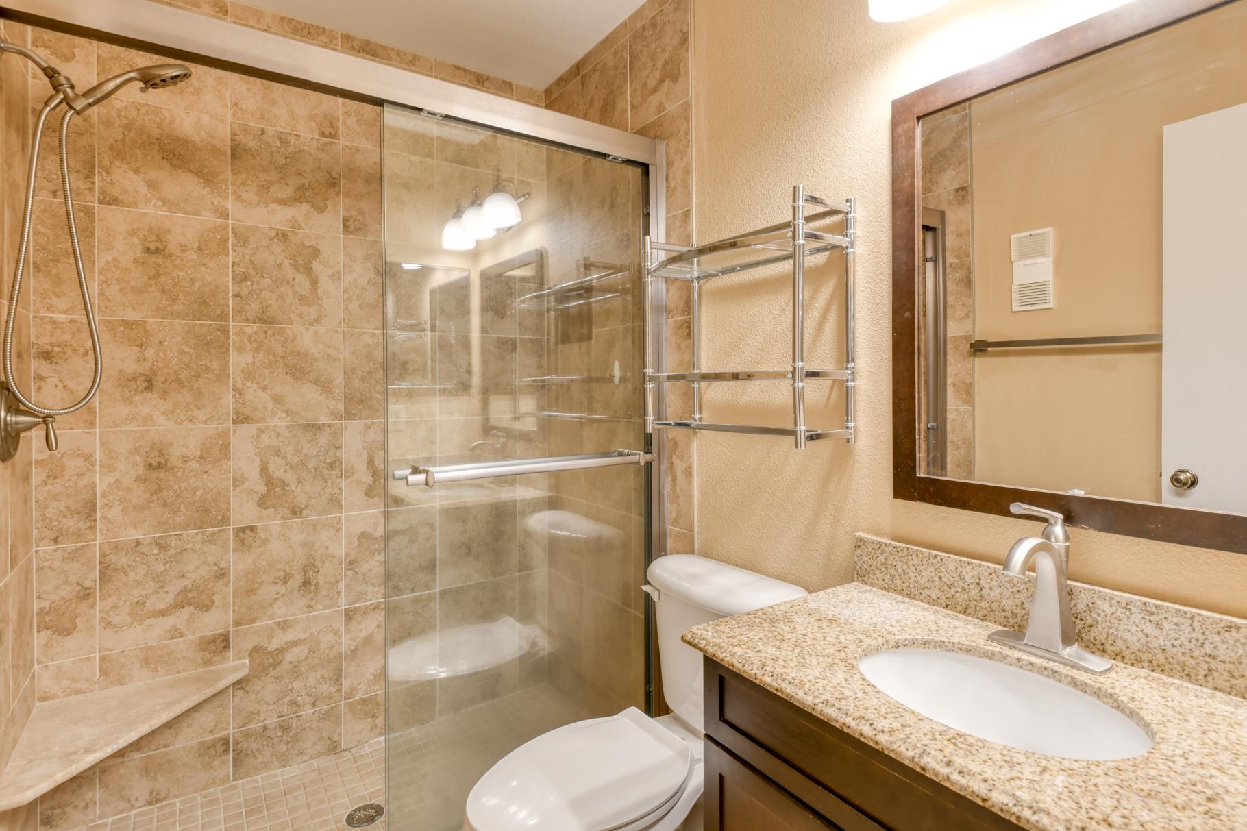 Image 19 of 22 For 27 Catalonia Ct
