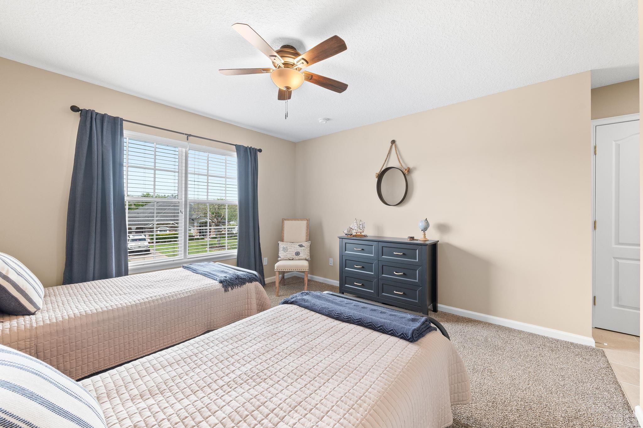 Image 52 of 100 For 1861 Cappero Dr S