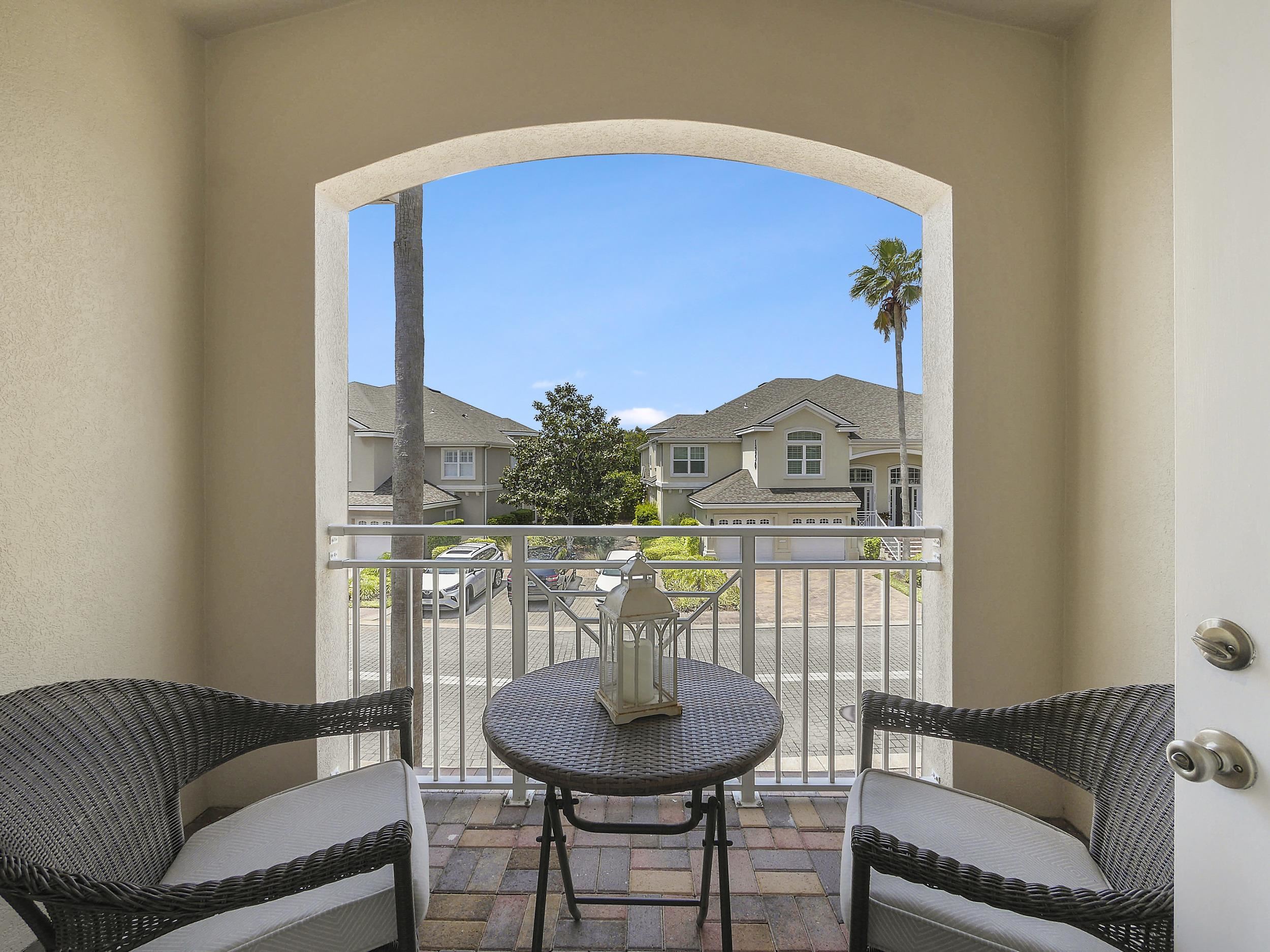 Image 39 of 53 For 1207 Makarios Dr