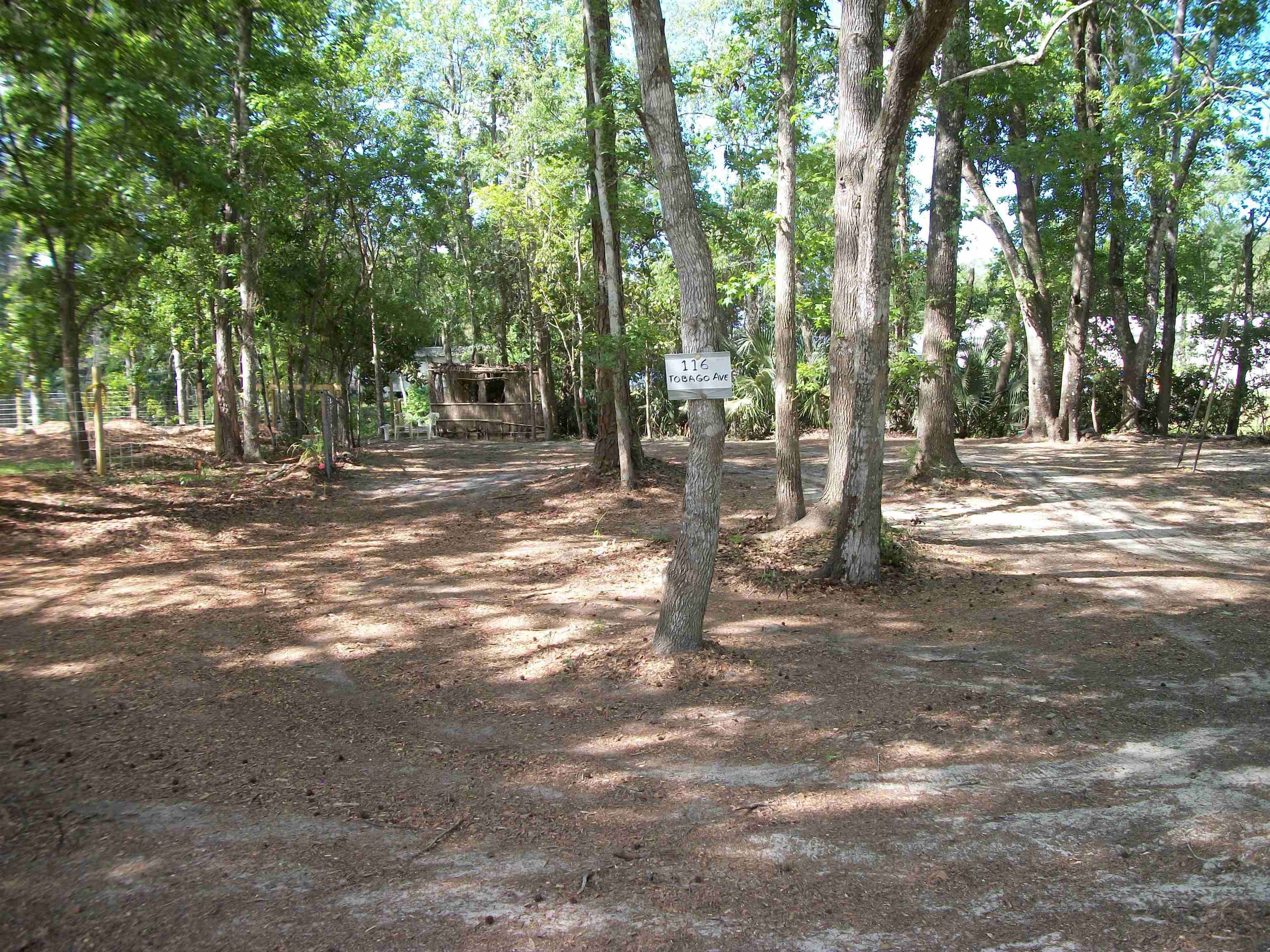 Image 4 of 14 For 116 Tobago Ave