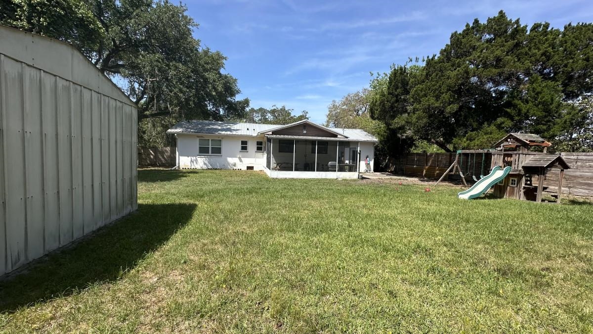 Image 3 of 7 For 4208 Vermont Blvd
