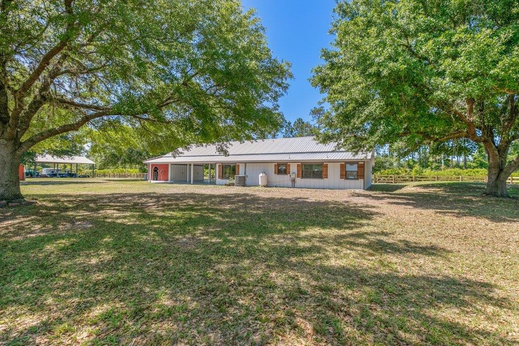 Image 11 of 48 For 641 State Rd 100 E Unit B