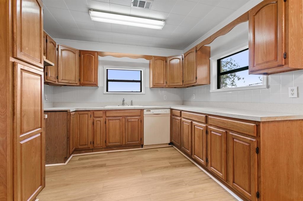 Image 23 of 36 For 13585 County Road 13 N