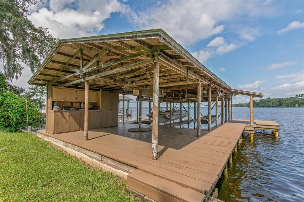 Image 4 of 36 For 13585 County Road 13 N