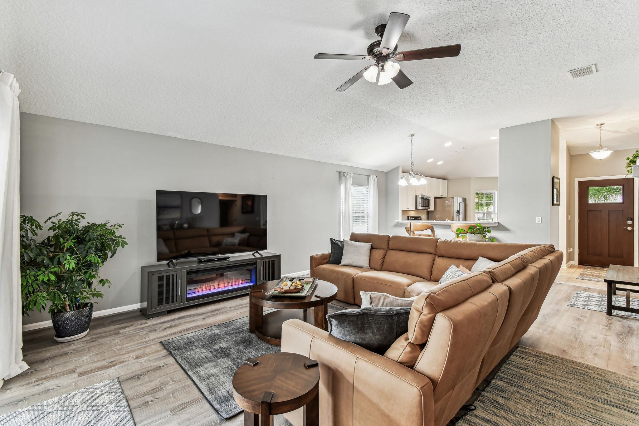 Image 12 of 55 For 129 Pine Arbor Cir