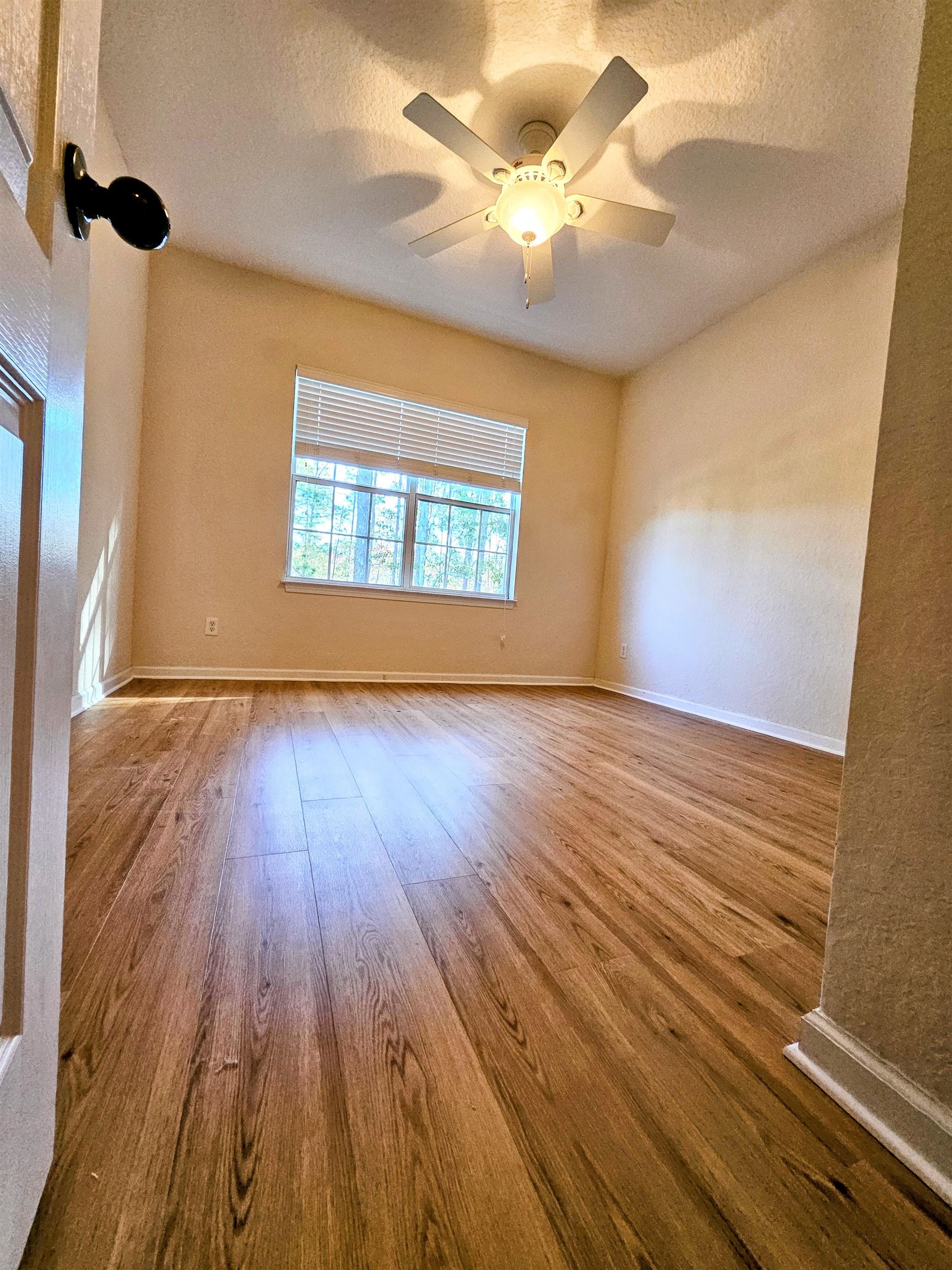Image 19 of 19 For 130 Bayberry Cir  1501
