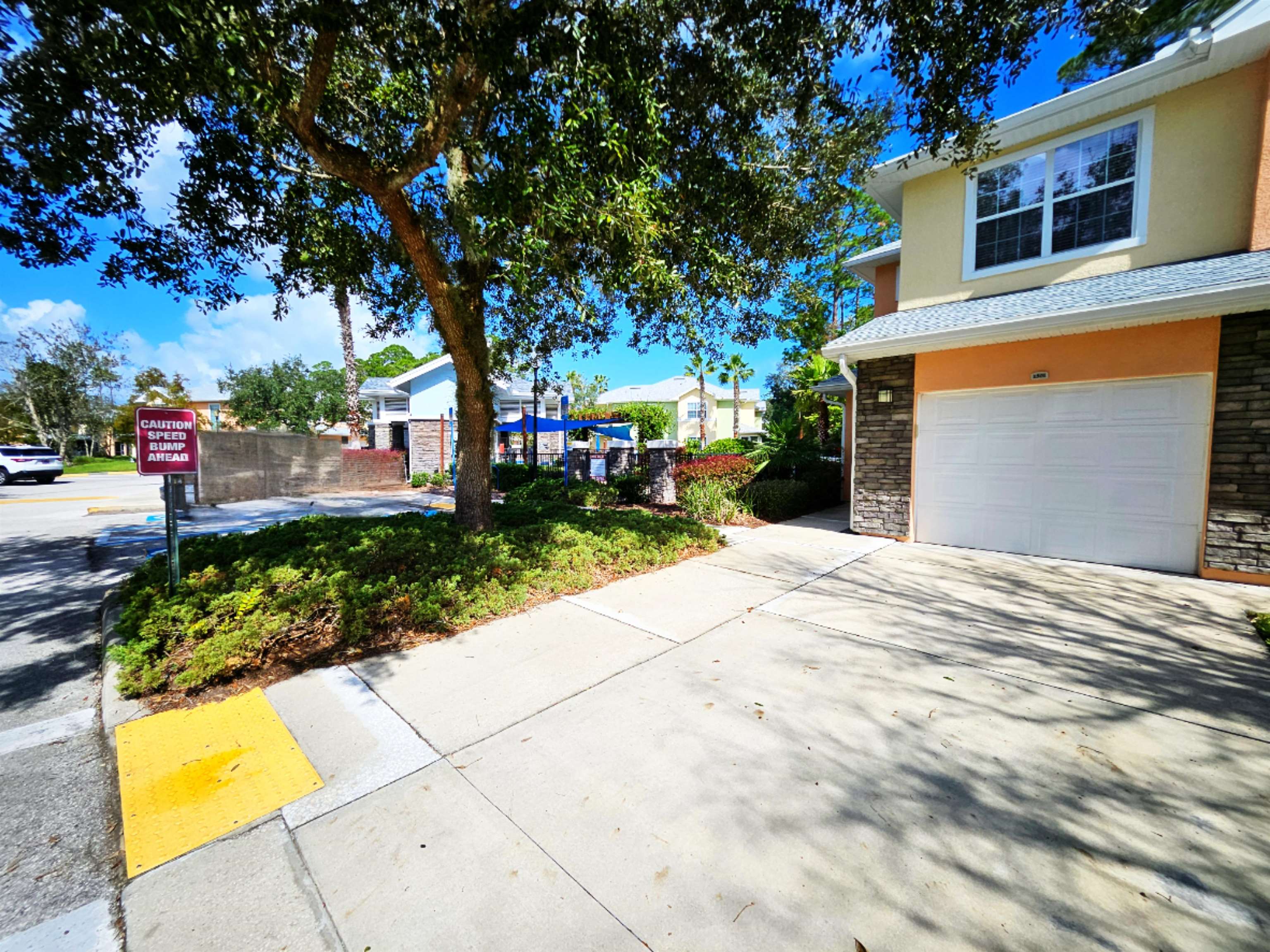 Image 3 of 19 For 130 Bayberry Cir  1501