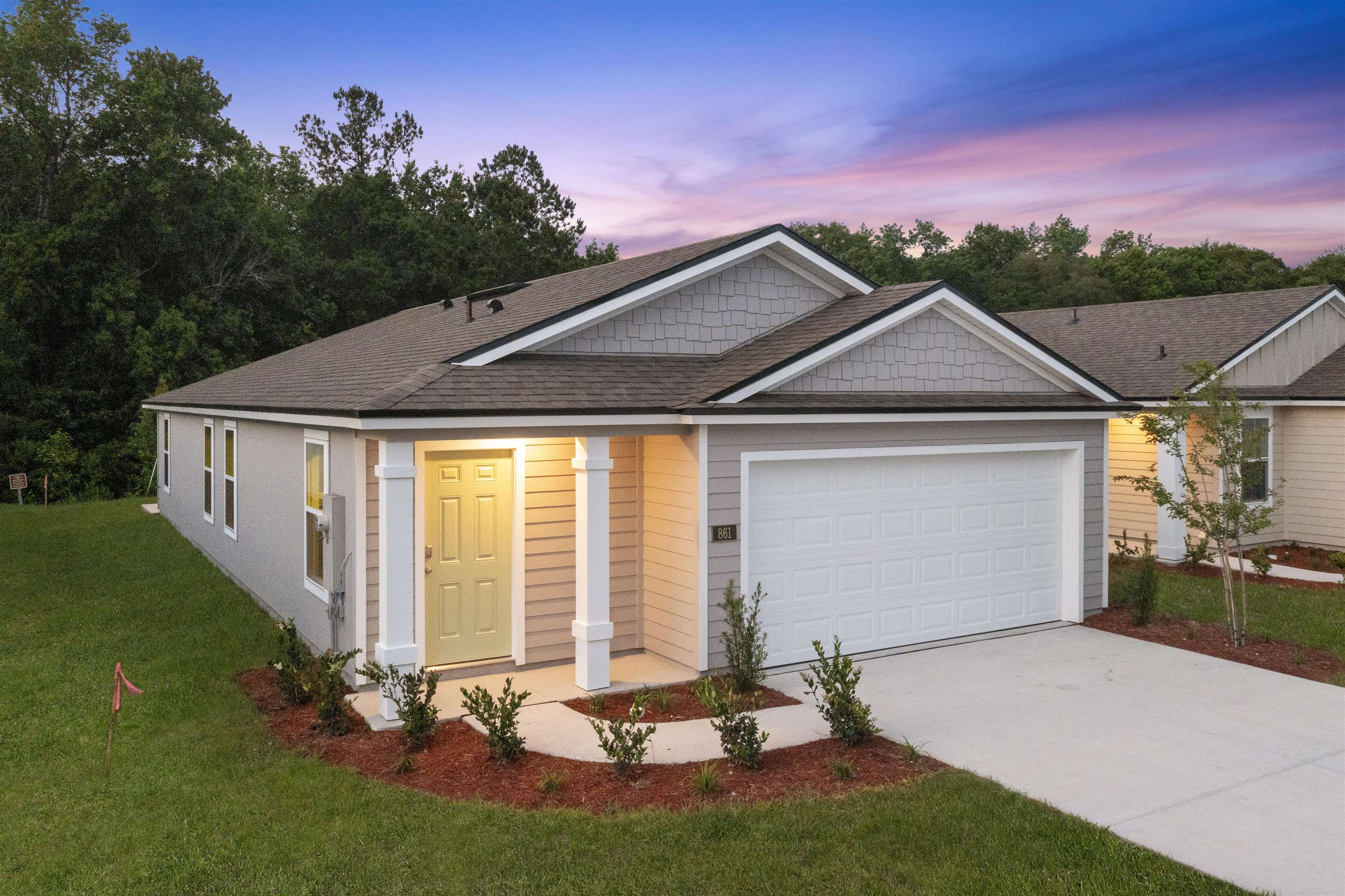 Image 21 of 40 For 861 Orellana Road