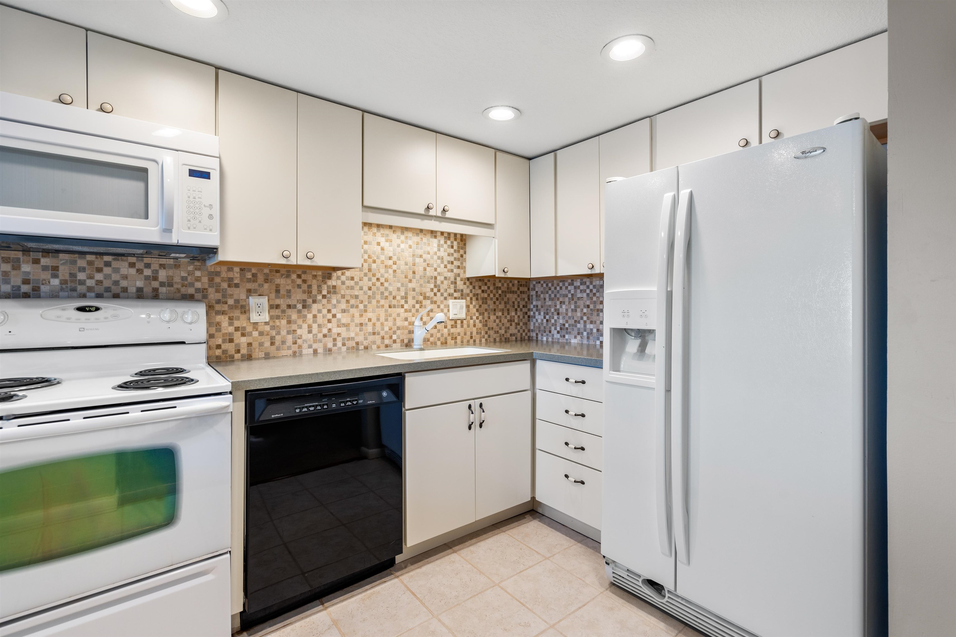 Image 12 of 50 For 903 S Ponce De Leon Blvd