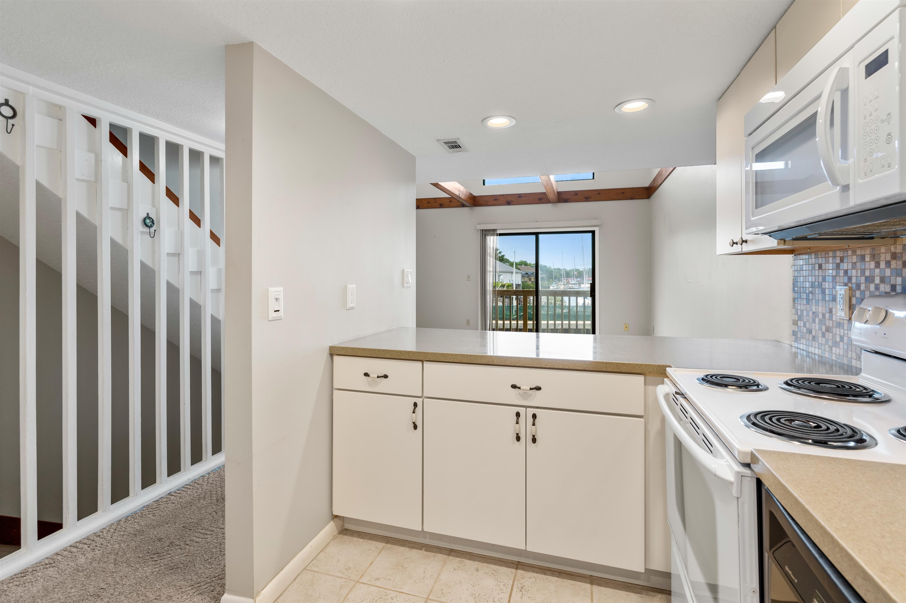 Image 14 of 50 For 903 S Ponce De Leon Blvd