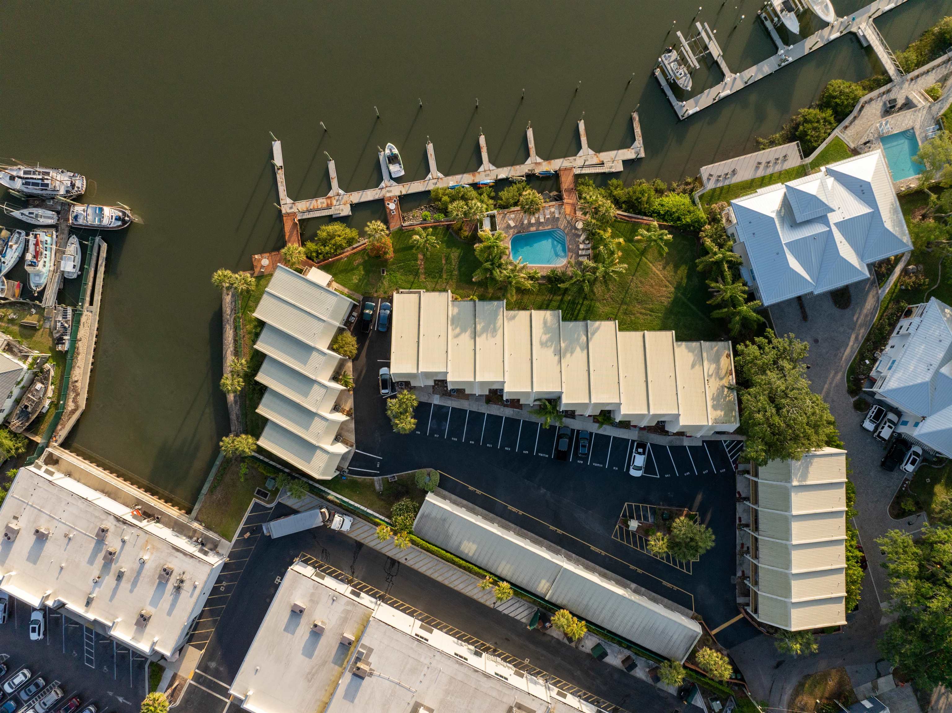Image 40 of 50 For 903 S Ponce De Leon Blvd
