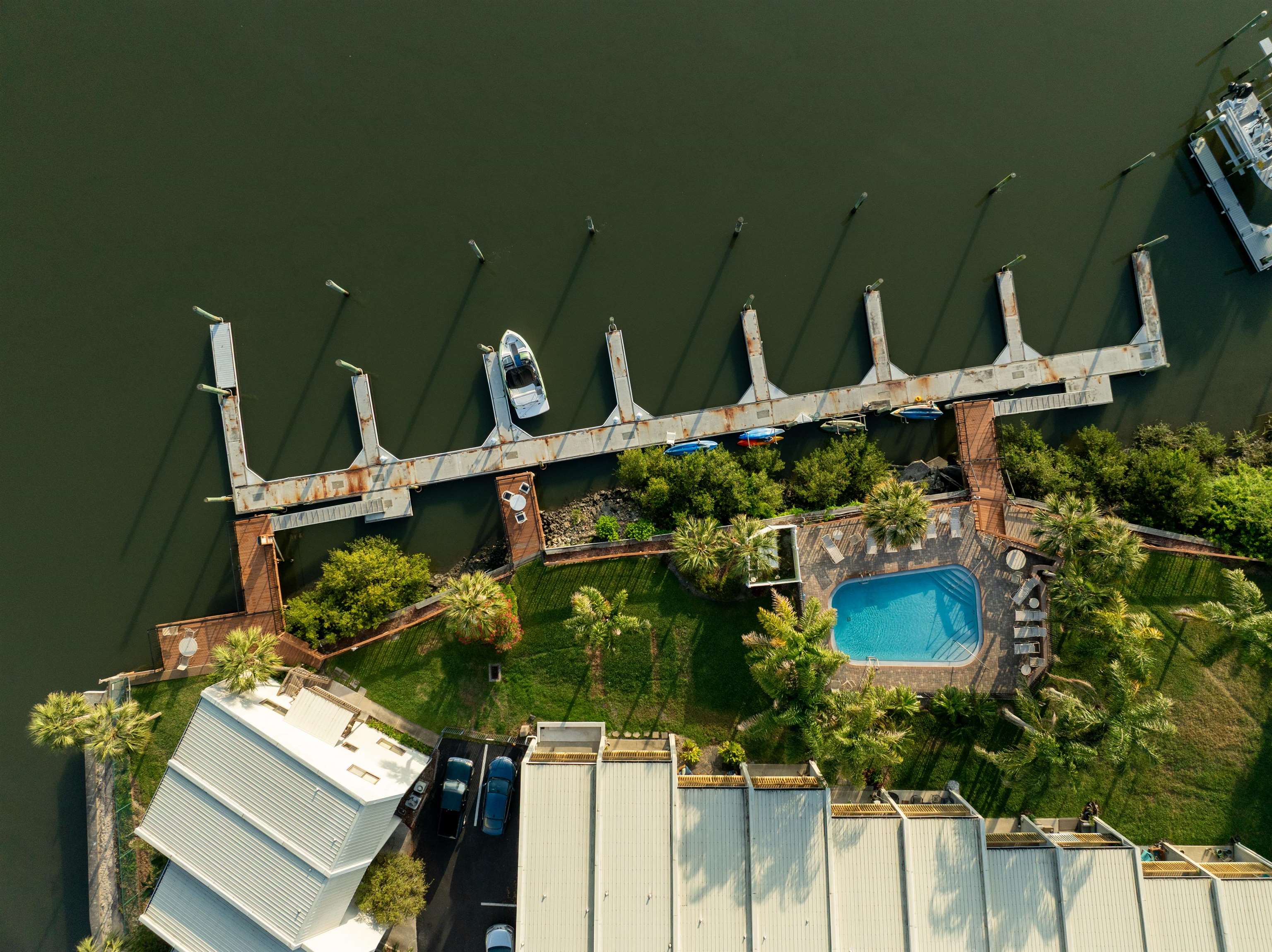 Image 41 of 50 For 903 S Ponce De Leon Blvd