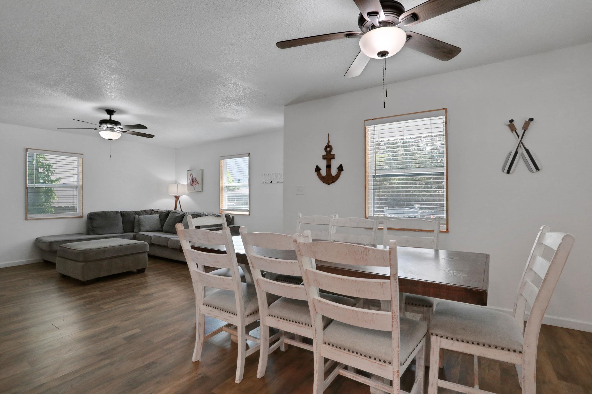 Image 10 of 36 For 237 Riberia St