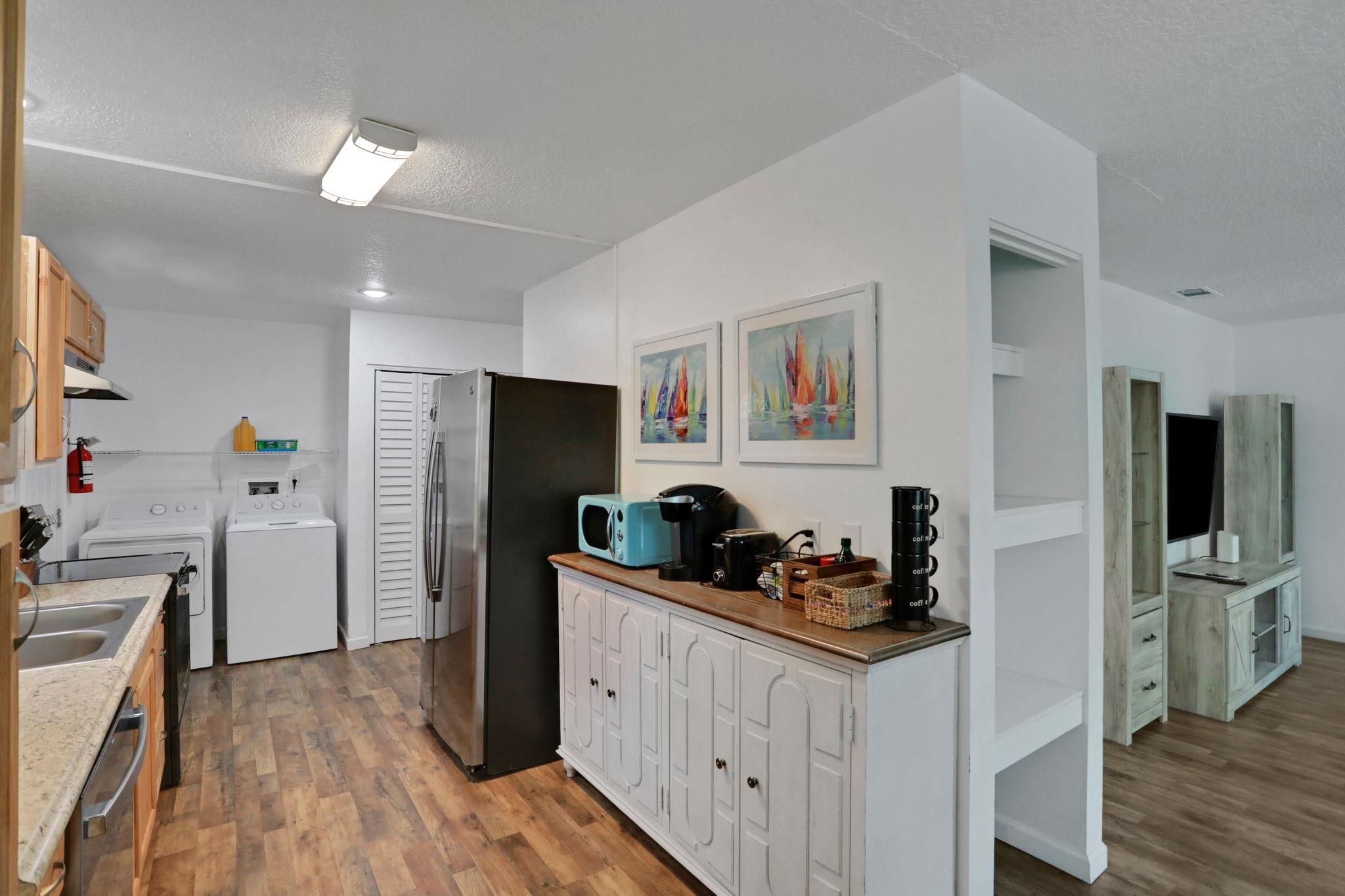 Image 11 of 36 For 237 Riberia St
