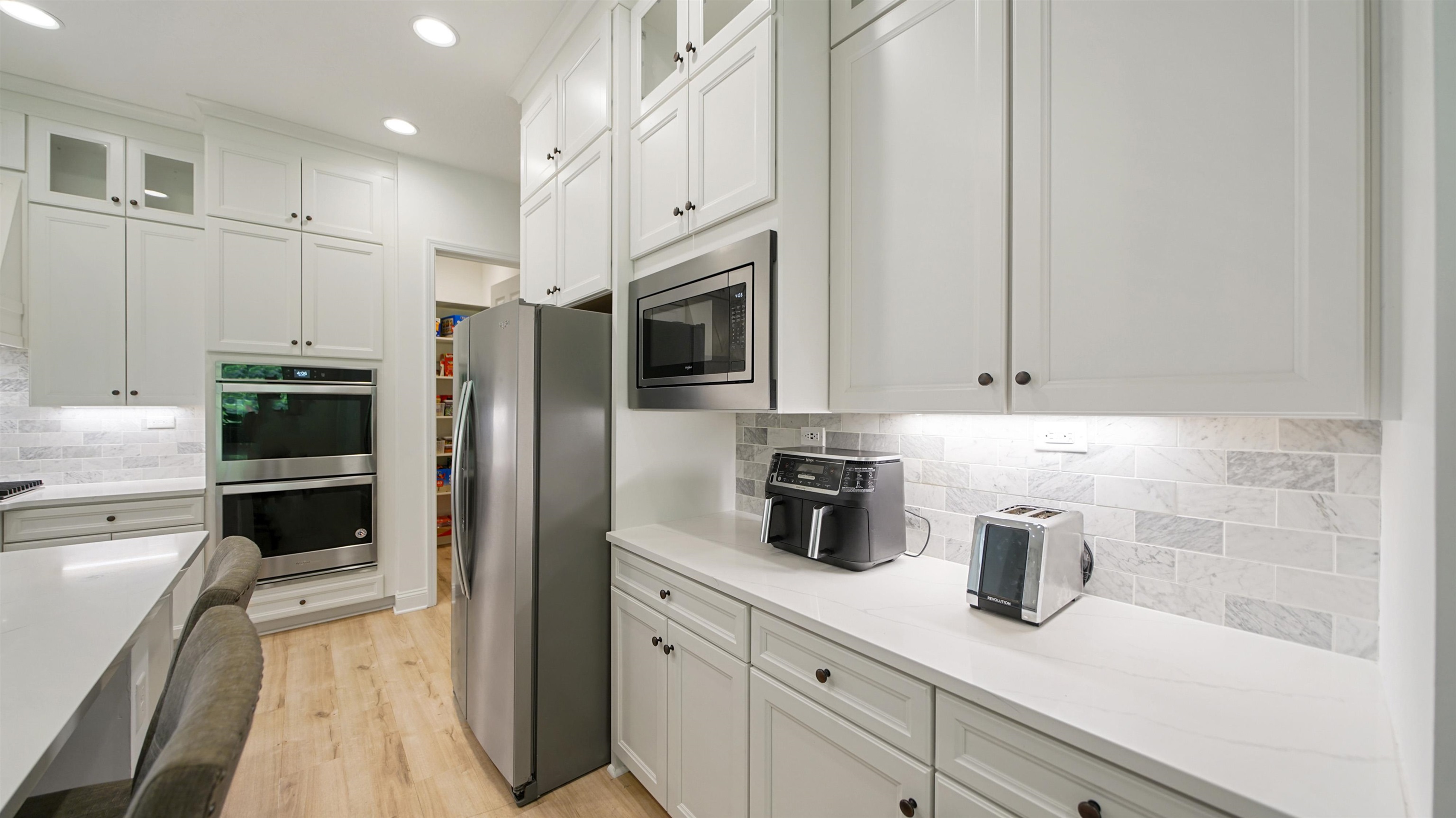 Image 12 of 98 For 458 Tortola Way