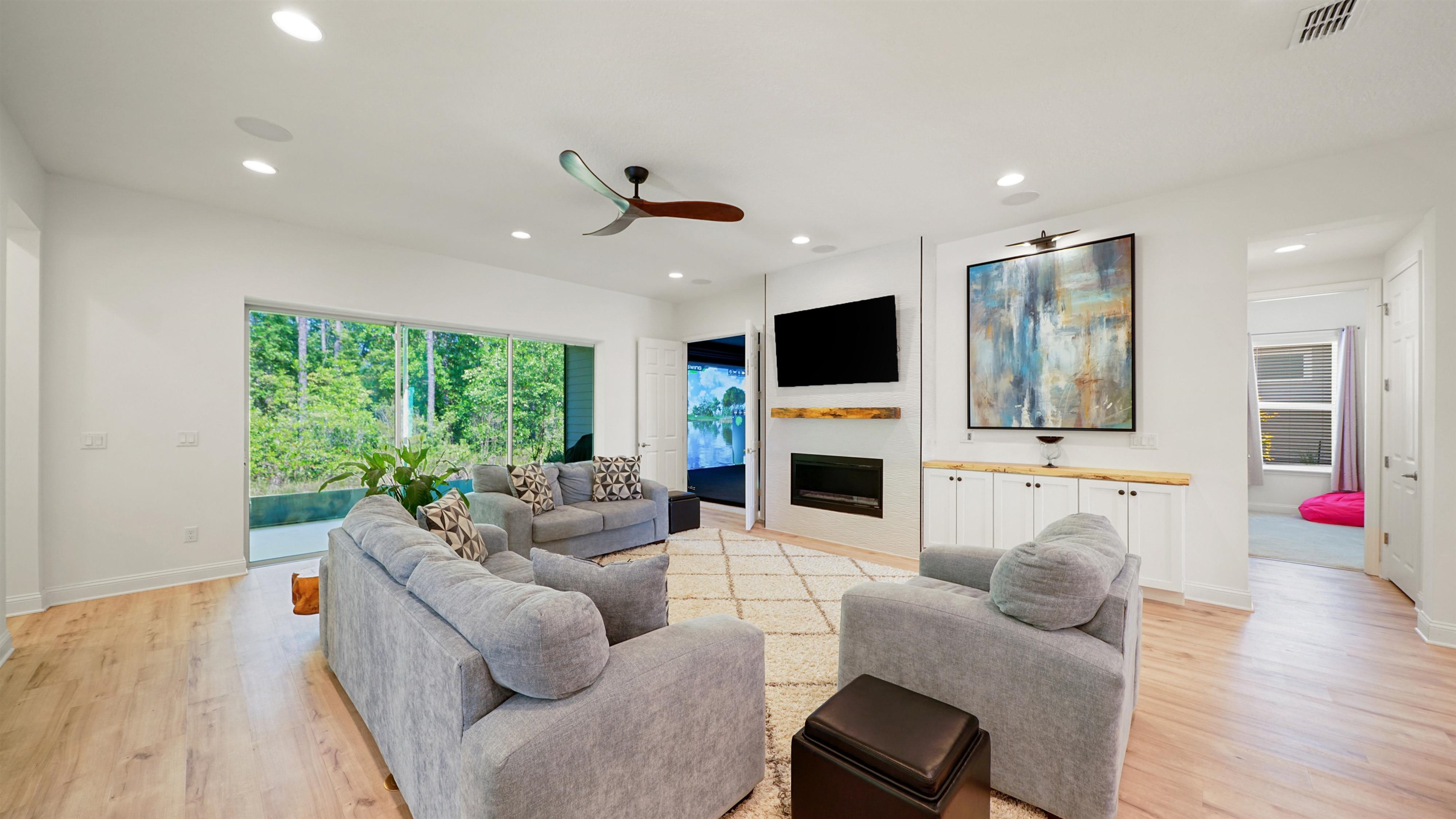 Image 20 of 98 For 458 Tortola Way