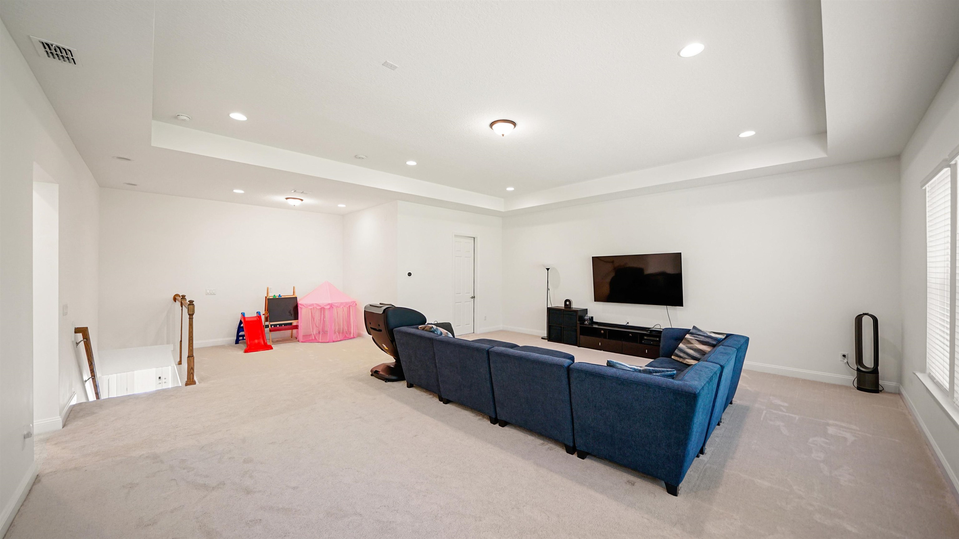Image 50 of 98 For 458 Tortola Way