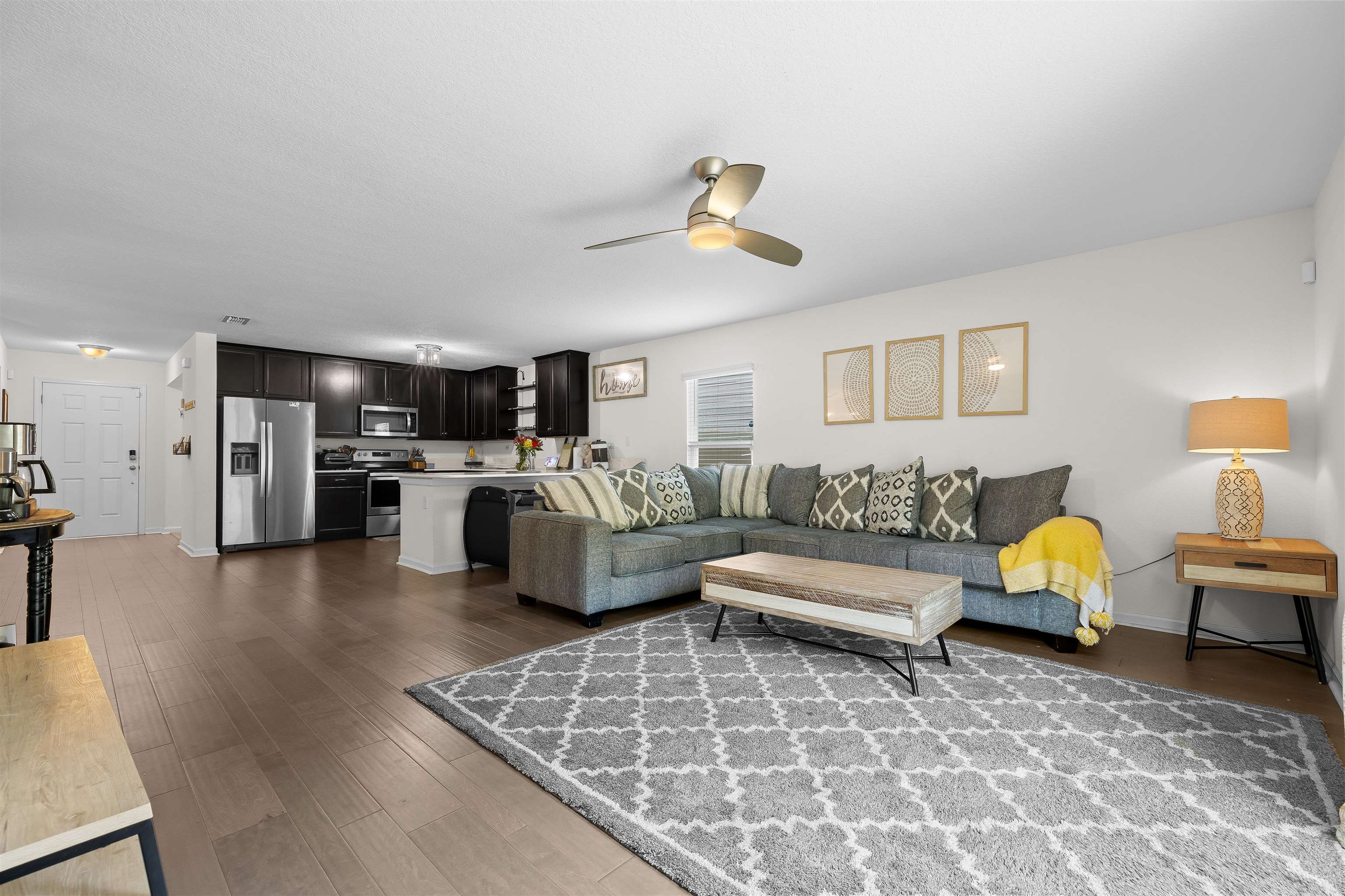Image 17 of 43 For 121 Sawmill Forest Ct