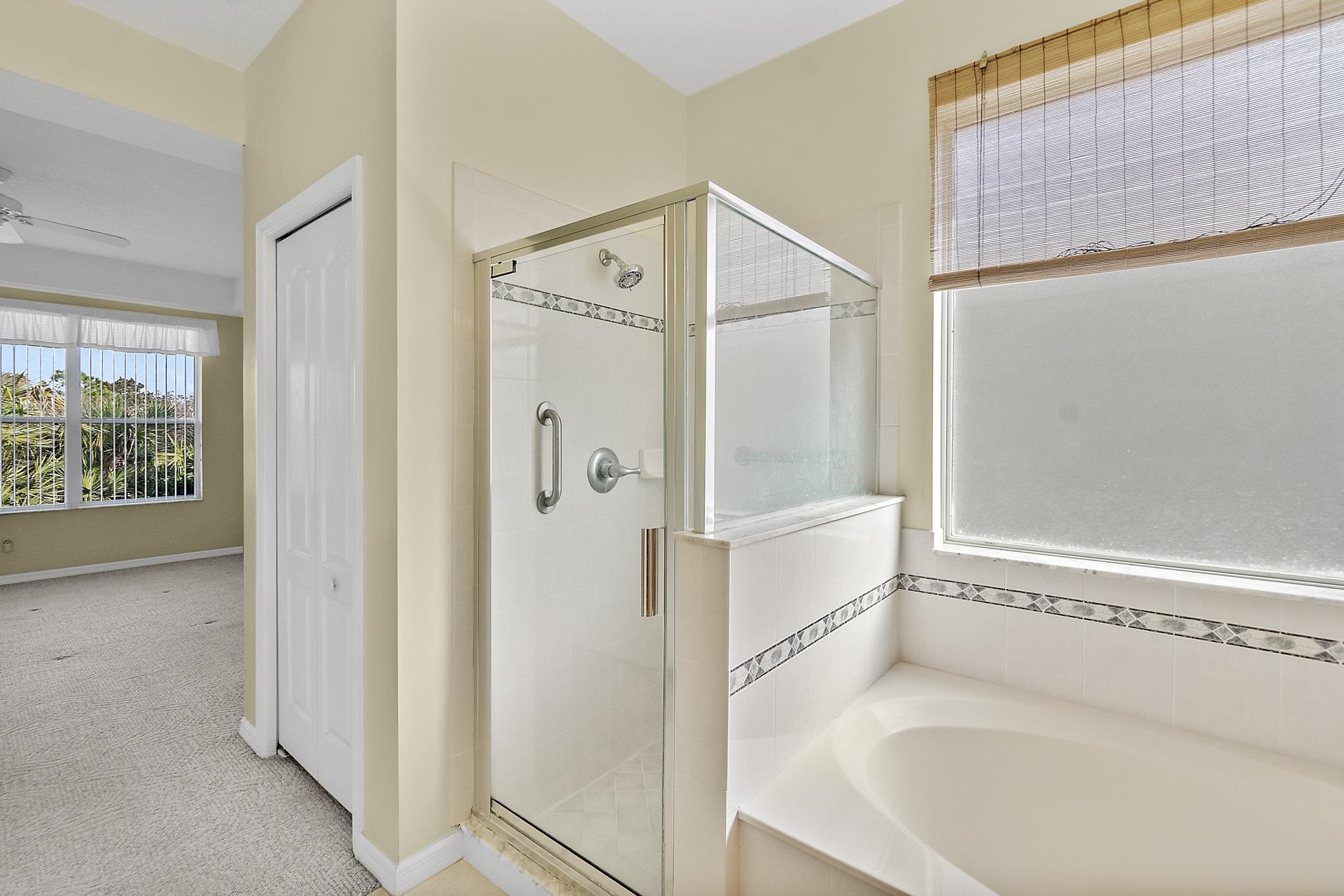 Image 31 of 49 For 644 Casa Fuerta Ln