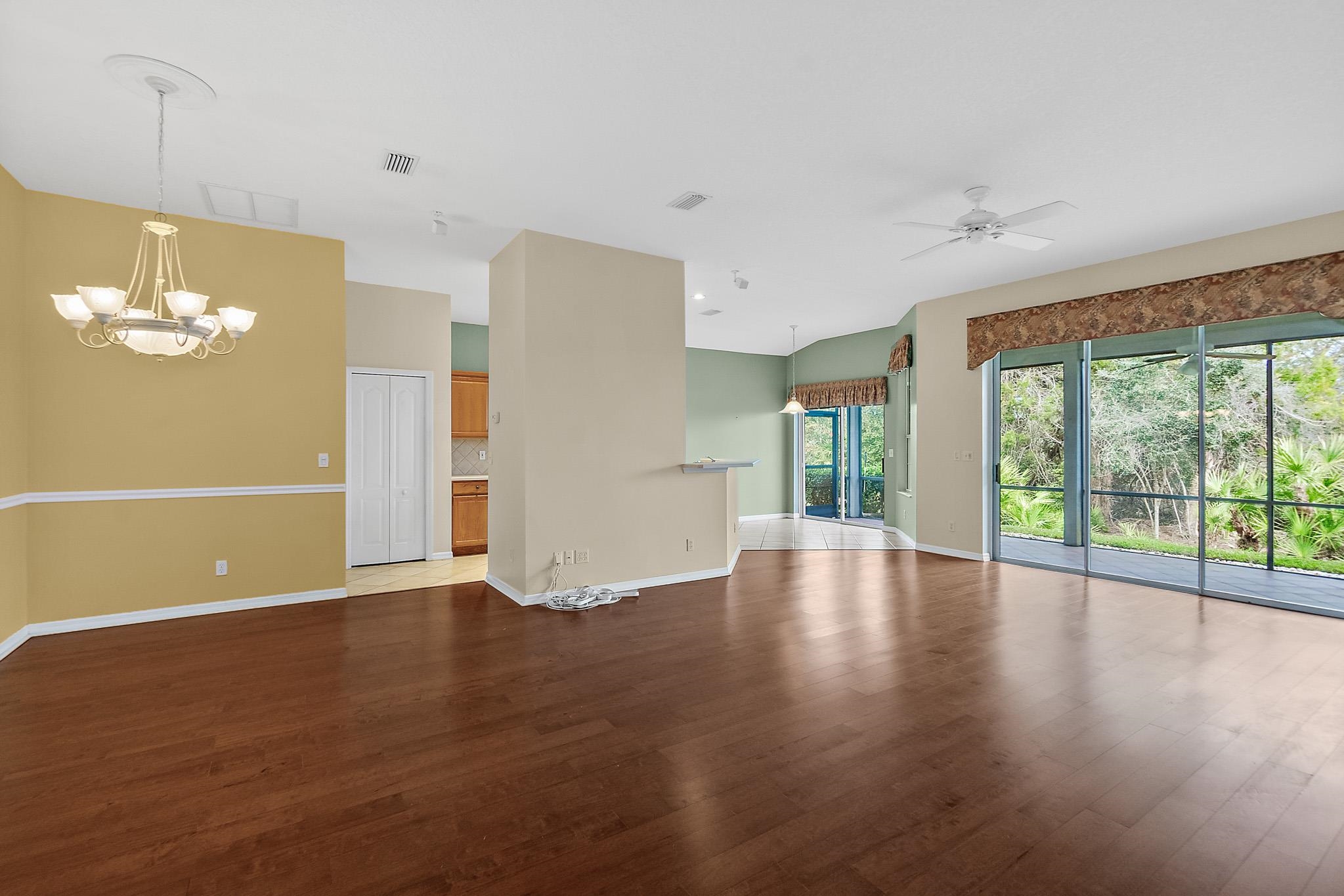Image 8 of 49 For 644 Casa Fuerta Ln