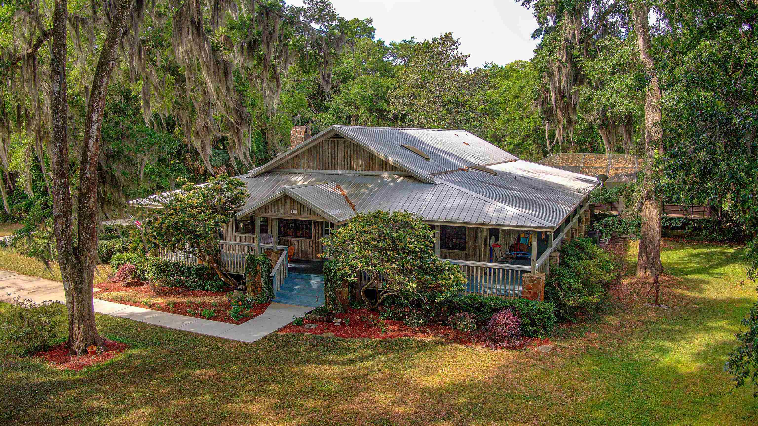 Image 2 of 50 For 411 Woodbluff Ter