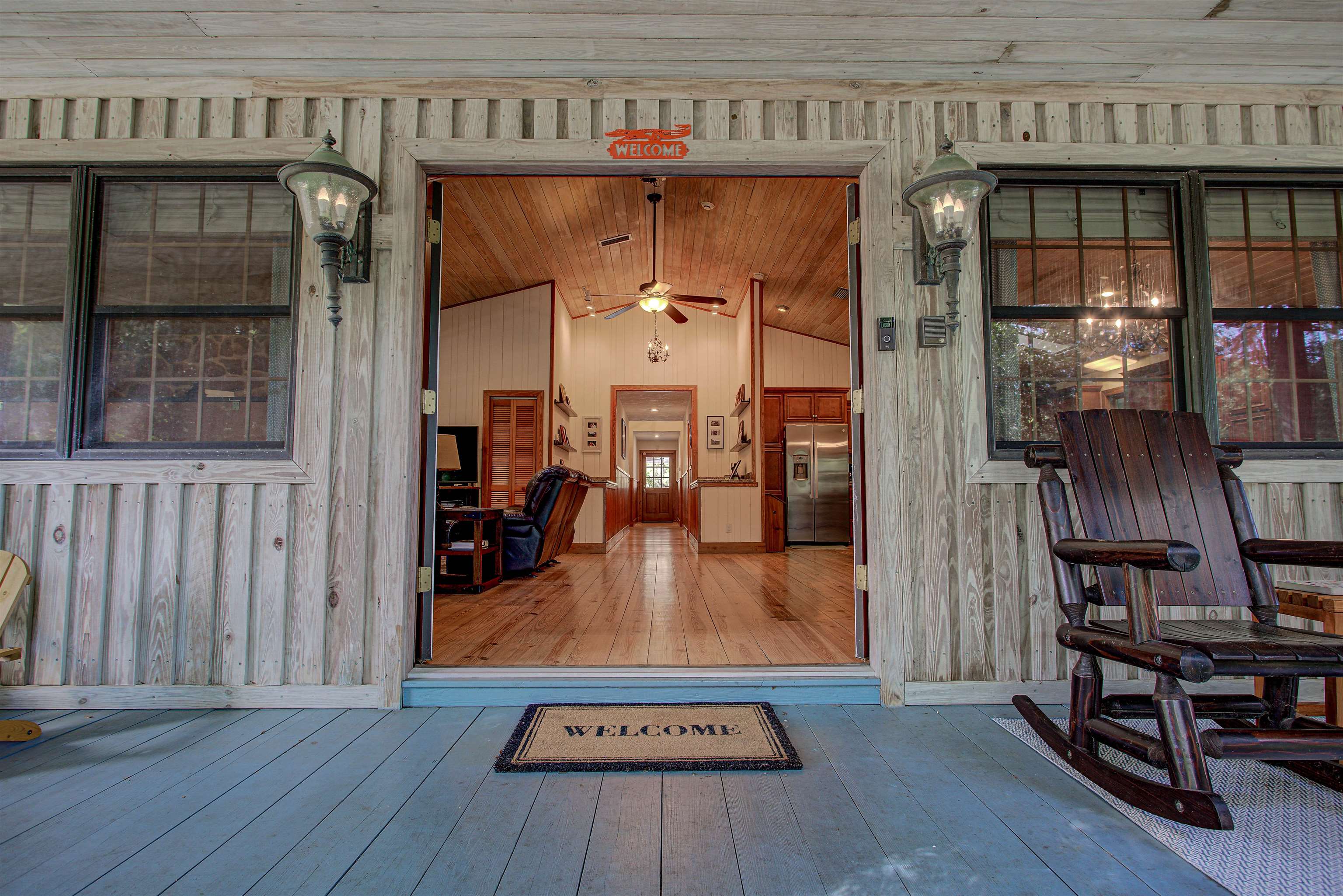 Image 8 of 50 For 411 Woodbluff Ter
