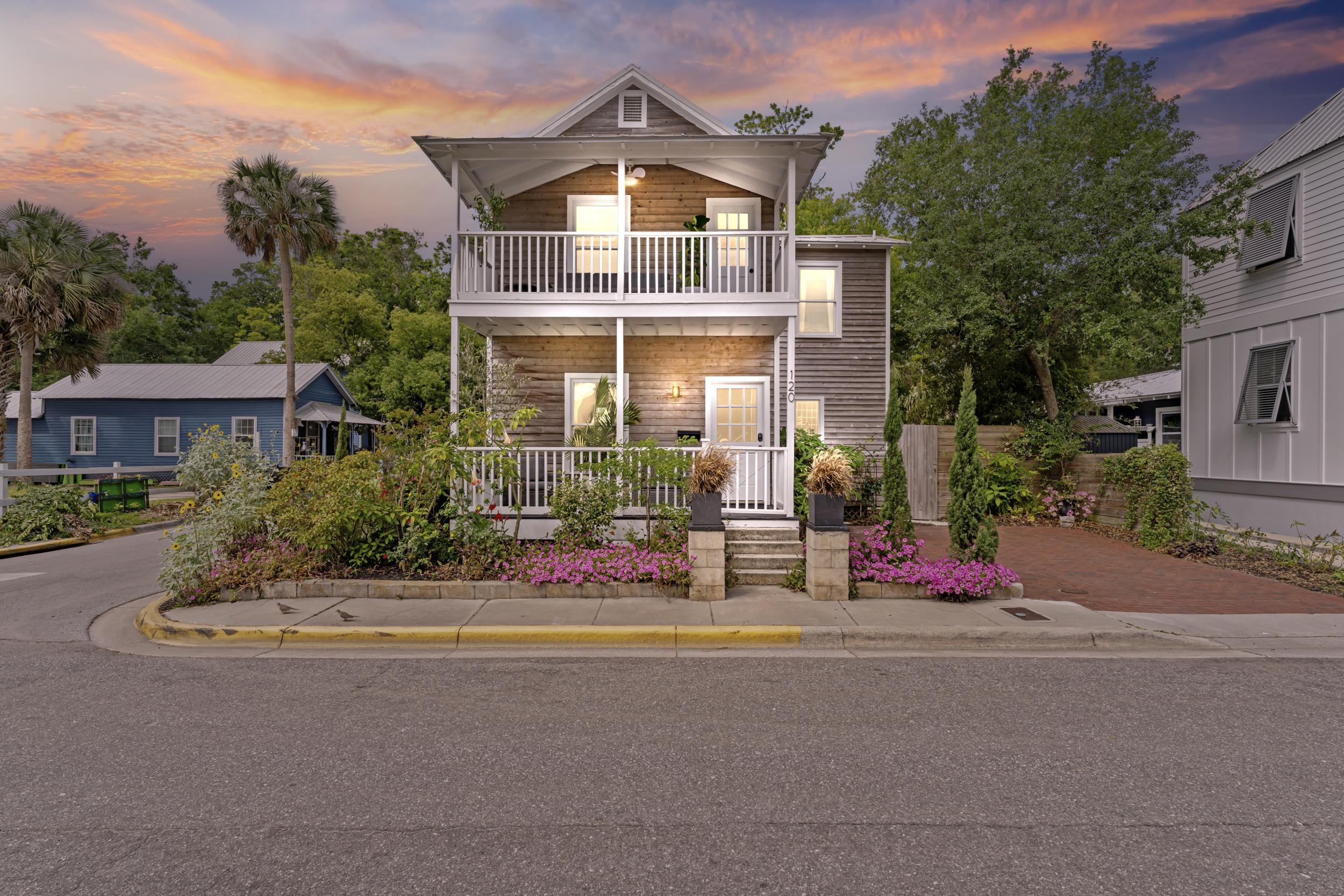 Details for 120 Washington St, St Augustine, FL 32084