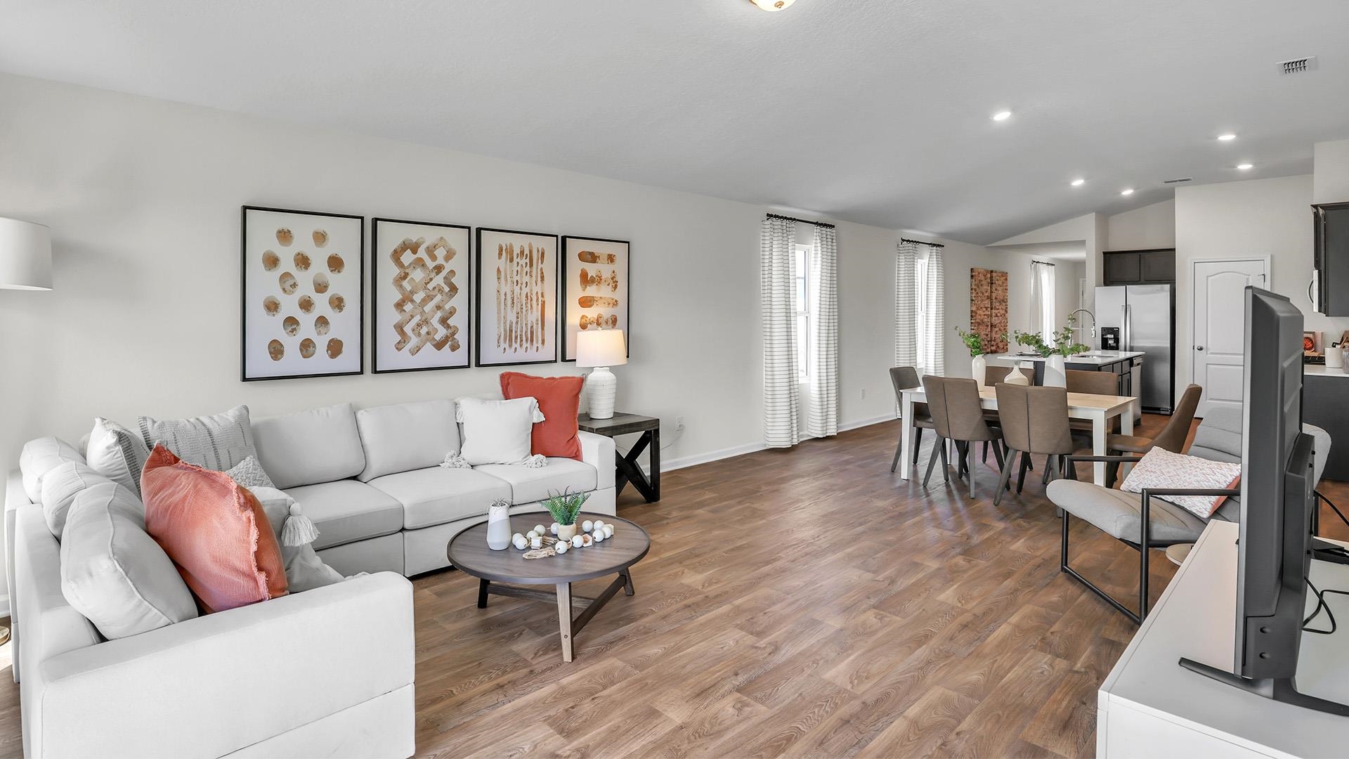 Image 11 of 42 For 804 Grand Reserve