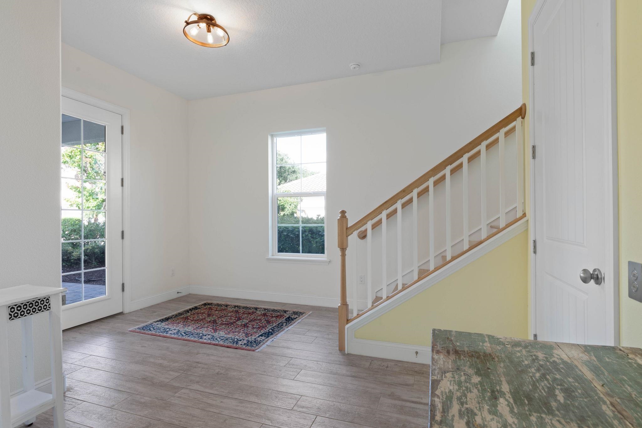 Image 6 of 71 For 15 Cypresswood Dr