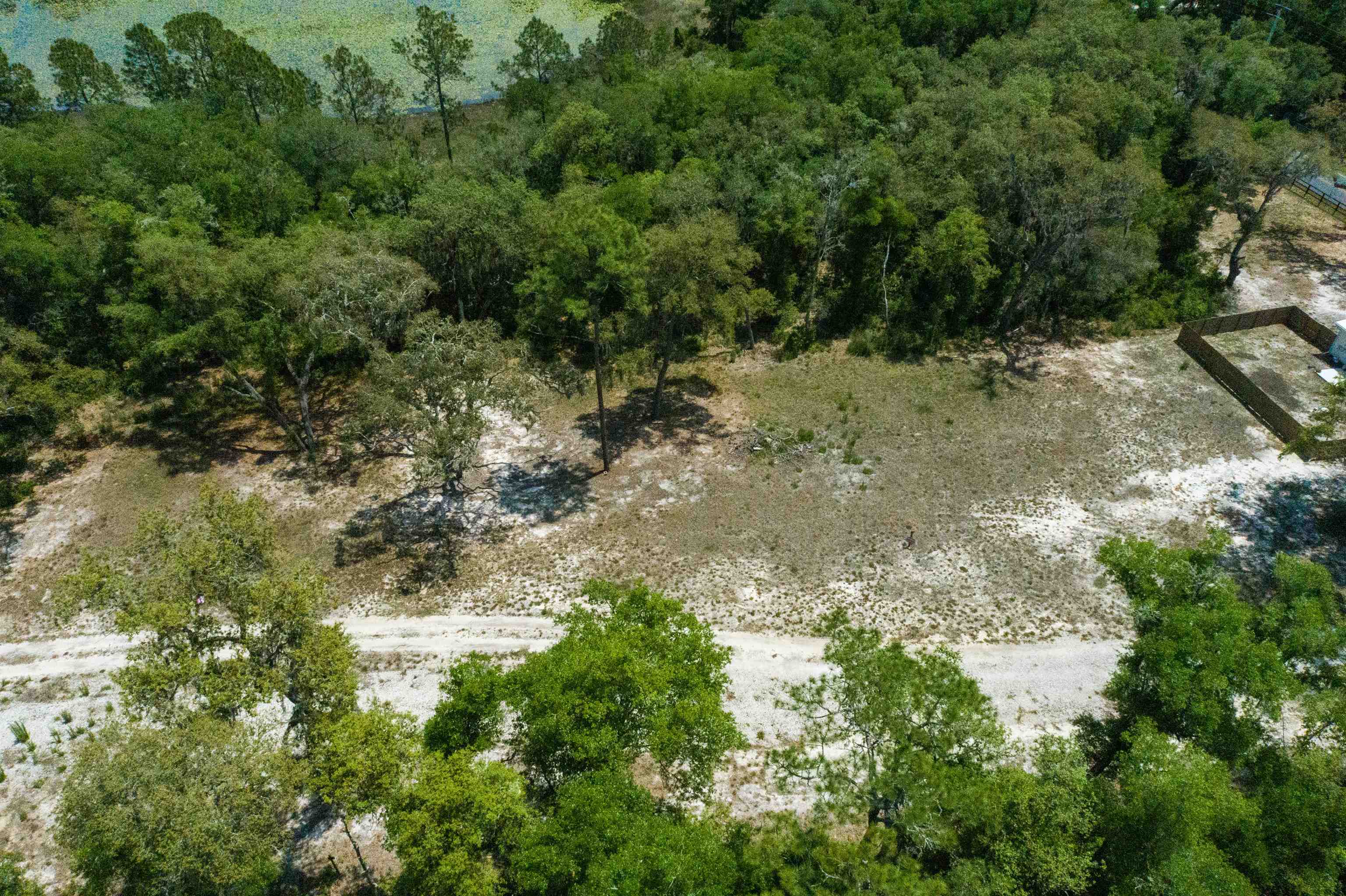 Image 11 of 21 For 130 Lake Elin