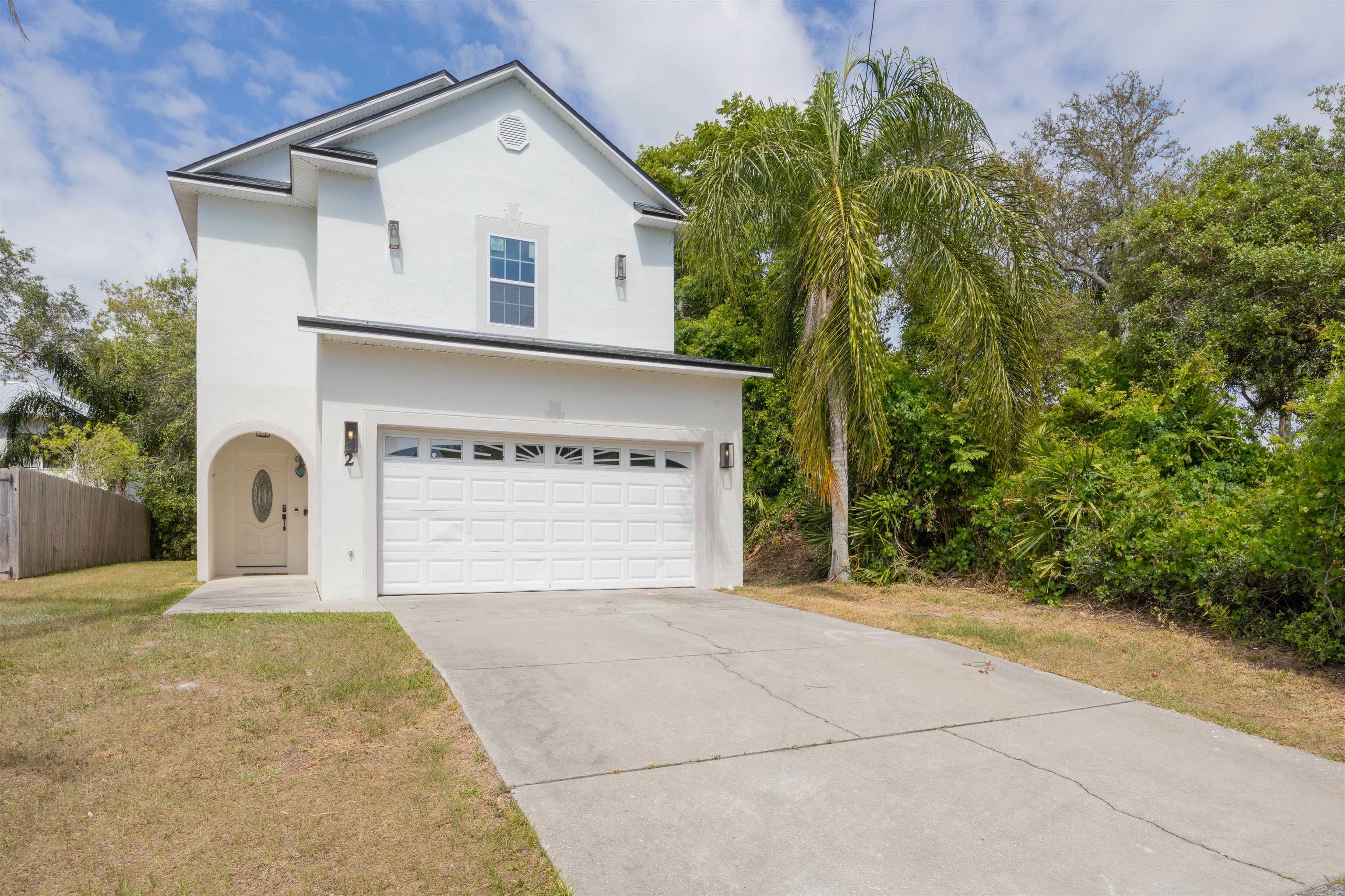 2 Lisbon St