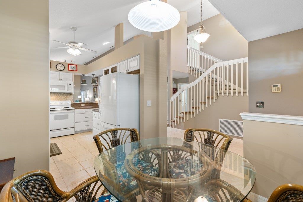 Image 13 of 77 For 123 Lions Gate Dr