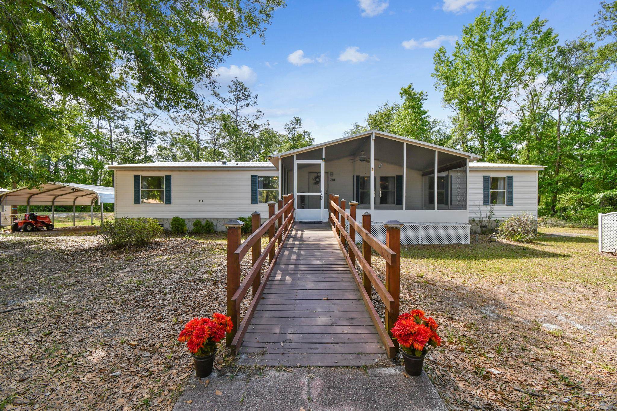 Image 2 of 51 For 210 Comer Rd