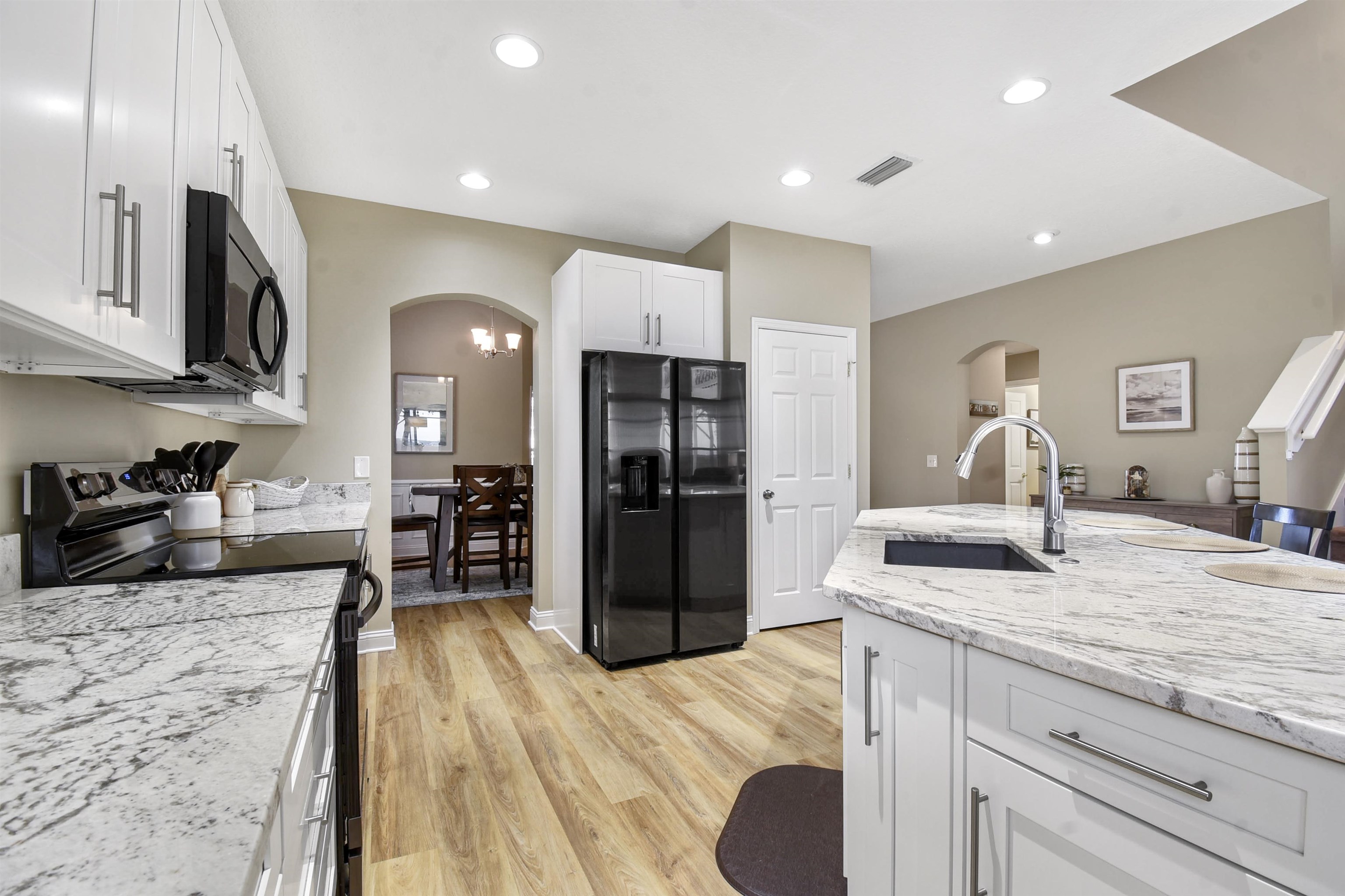 Image 10 of 65 For 1125 Marsh Wind Way S