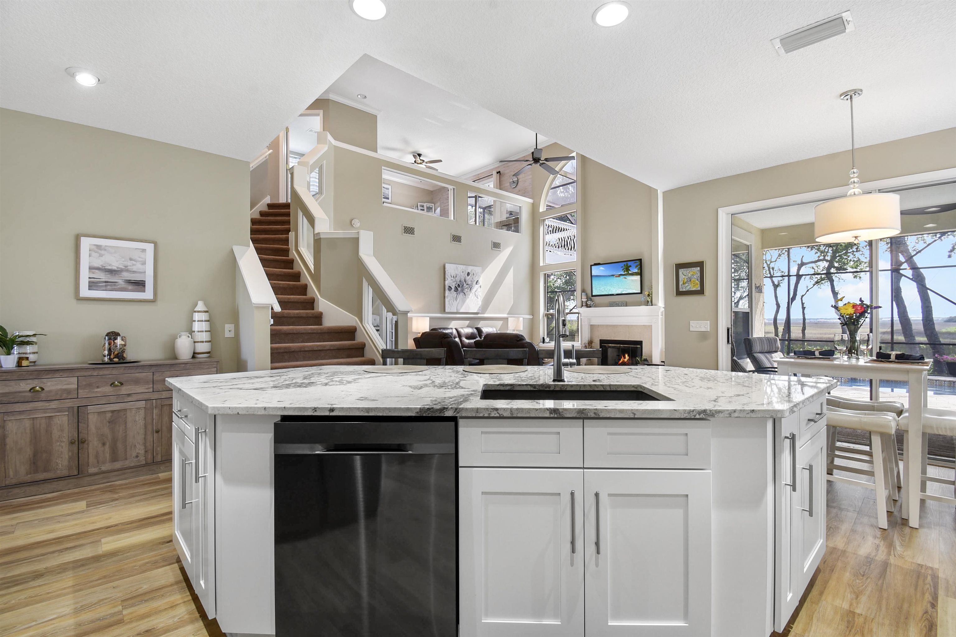 Image 14 of 65 For 1125 Marsh Wind Way S