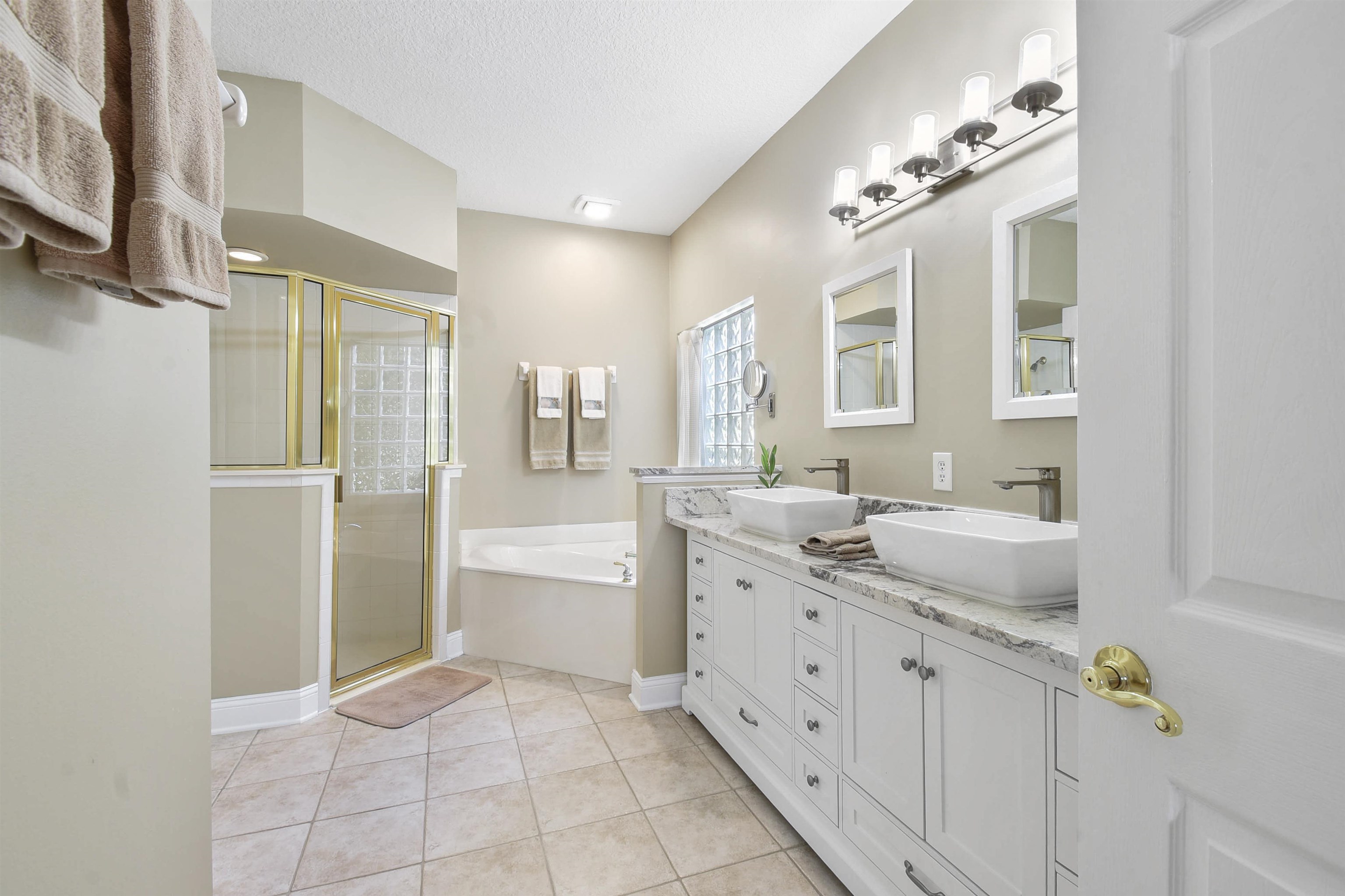 Image 25 of 65 For 1125 Marsh Wind Way S