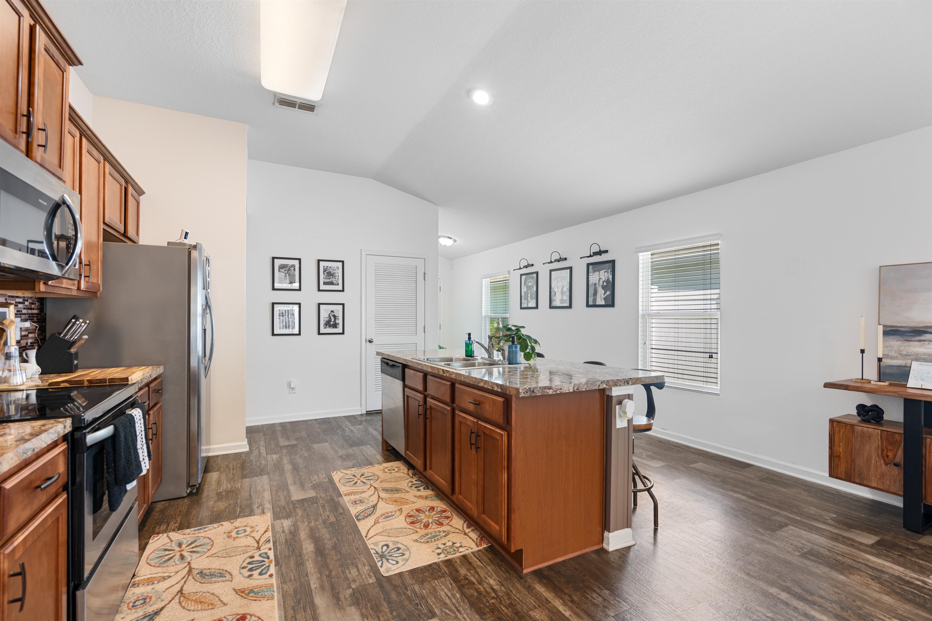 Image 12 of 28 For 434 Ashby Landing Way