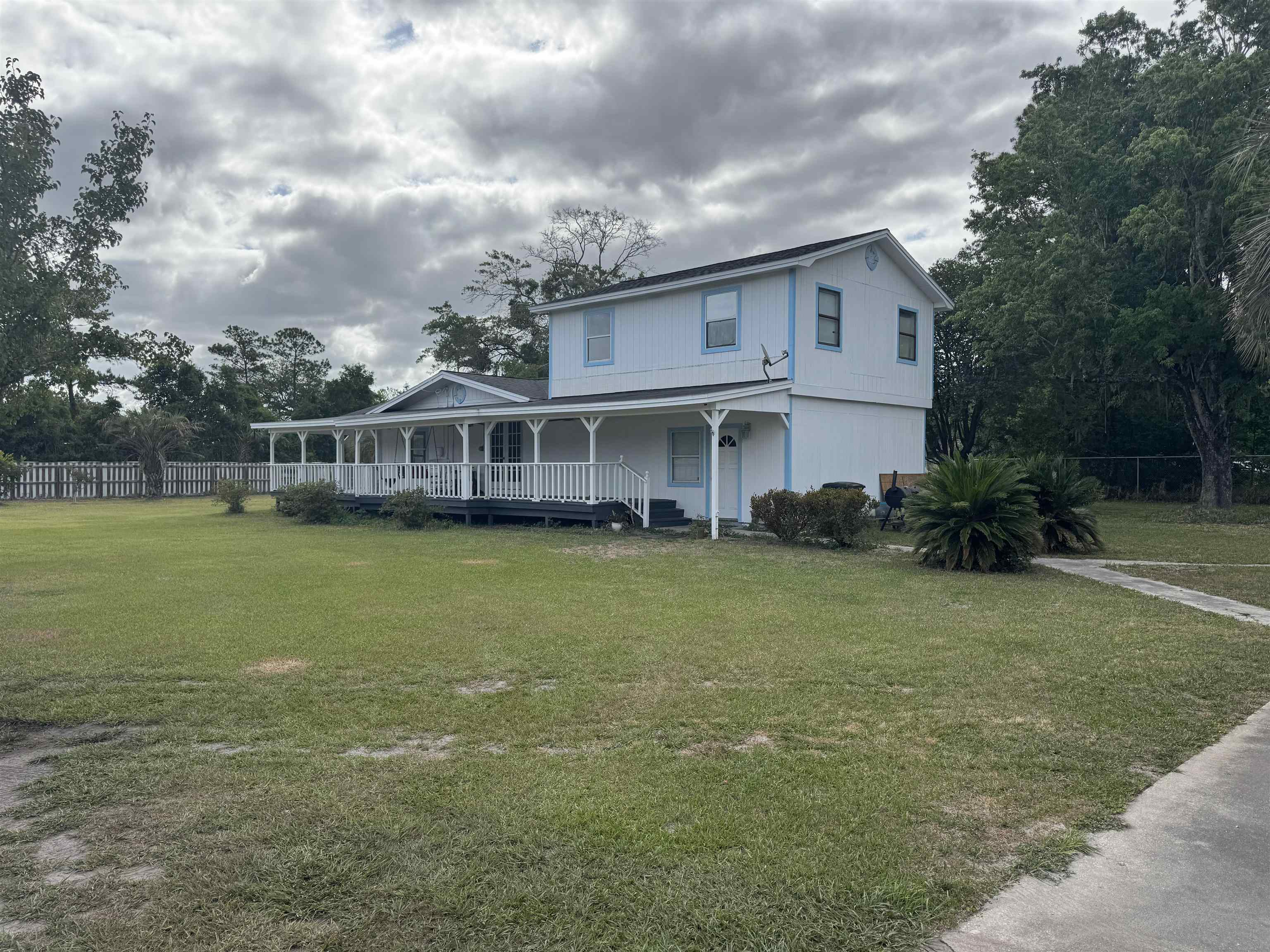 Image 8 of 17 For 5515-5517 Shad Road