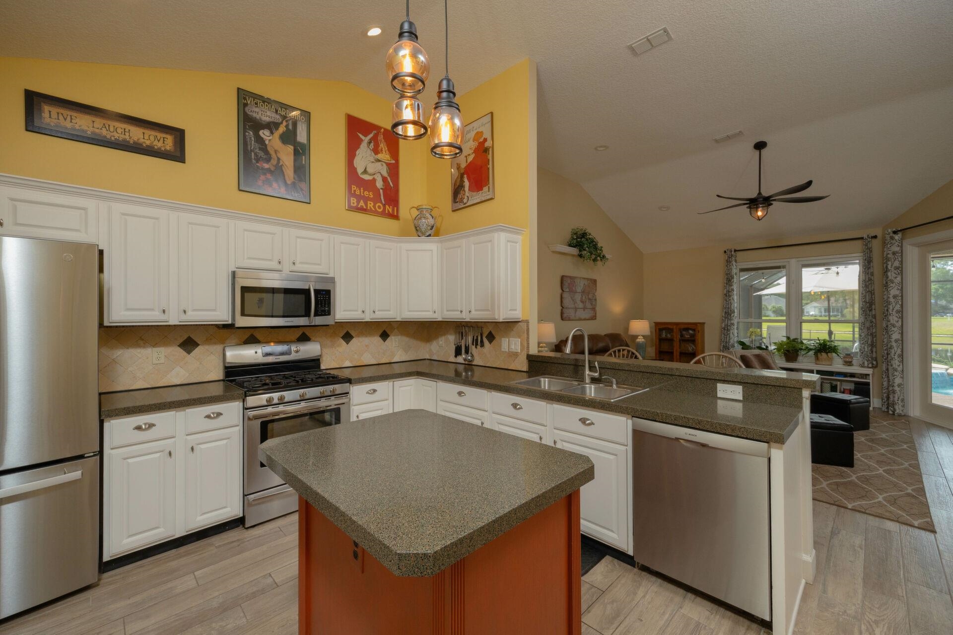 Image 30 of 60 For 845 Buckeye Lane W
