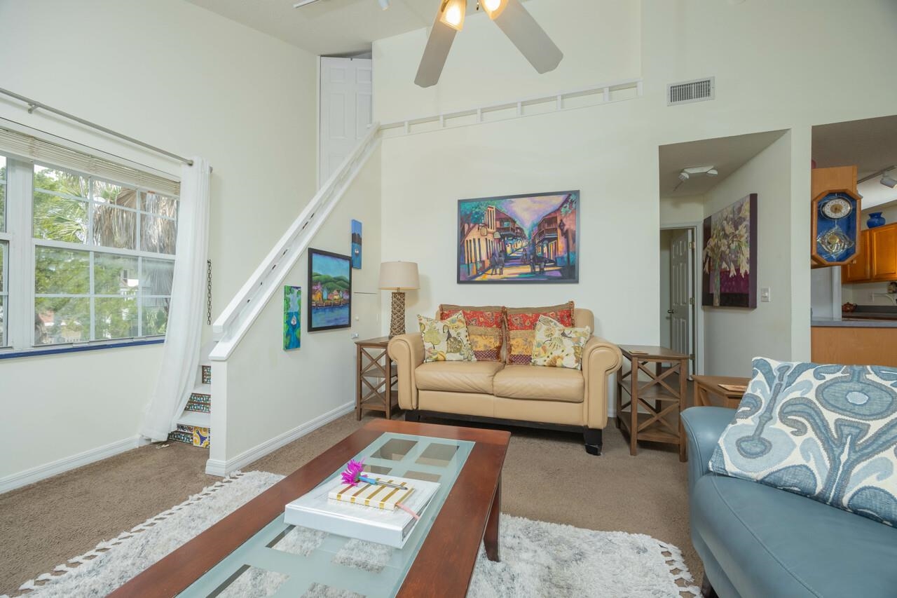 Image 15 of 80 For 232 Riberia St