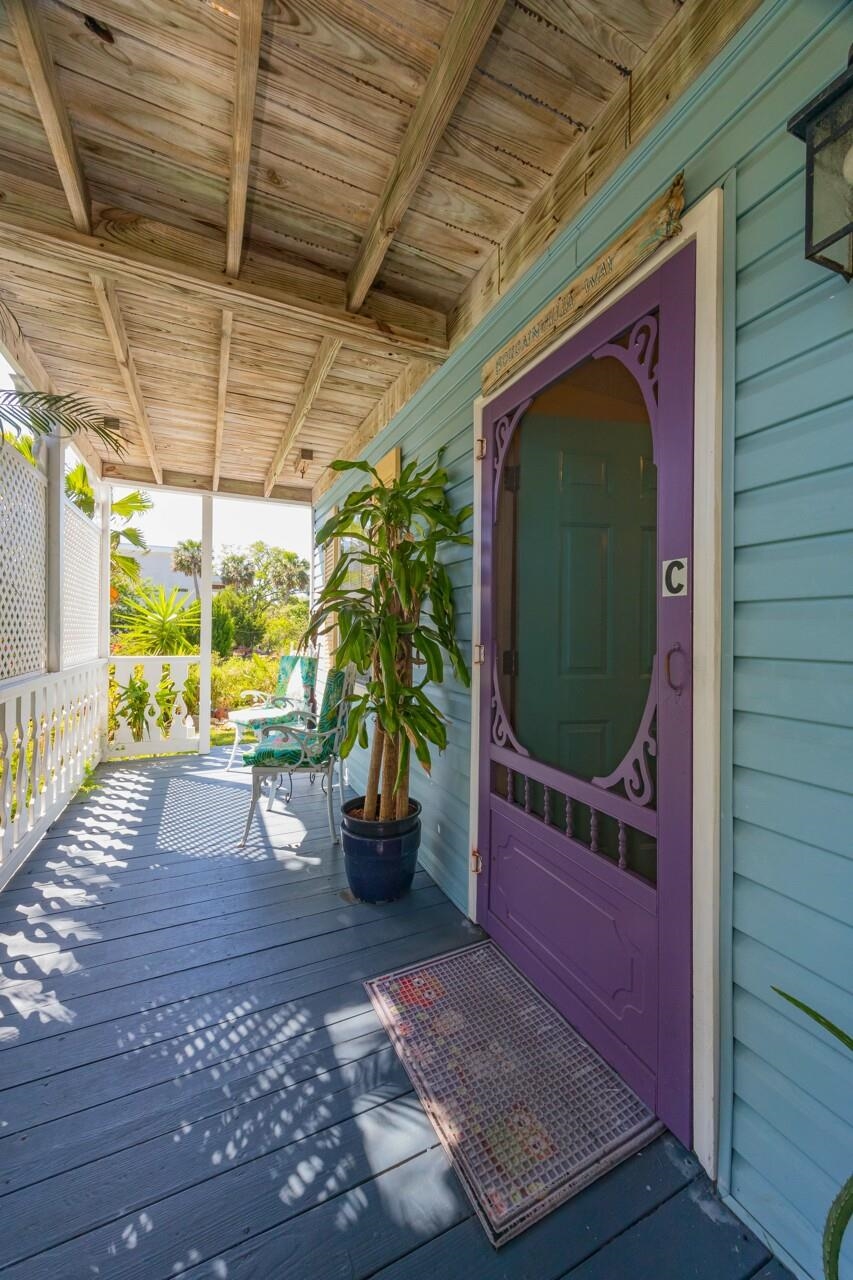 Image 53 of 74 For 232 Riberia St
