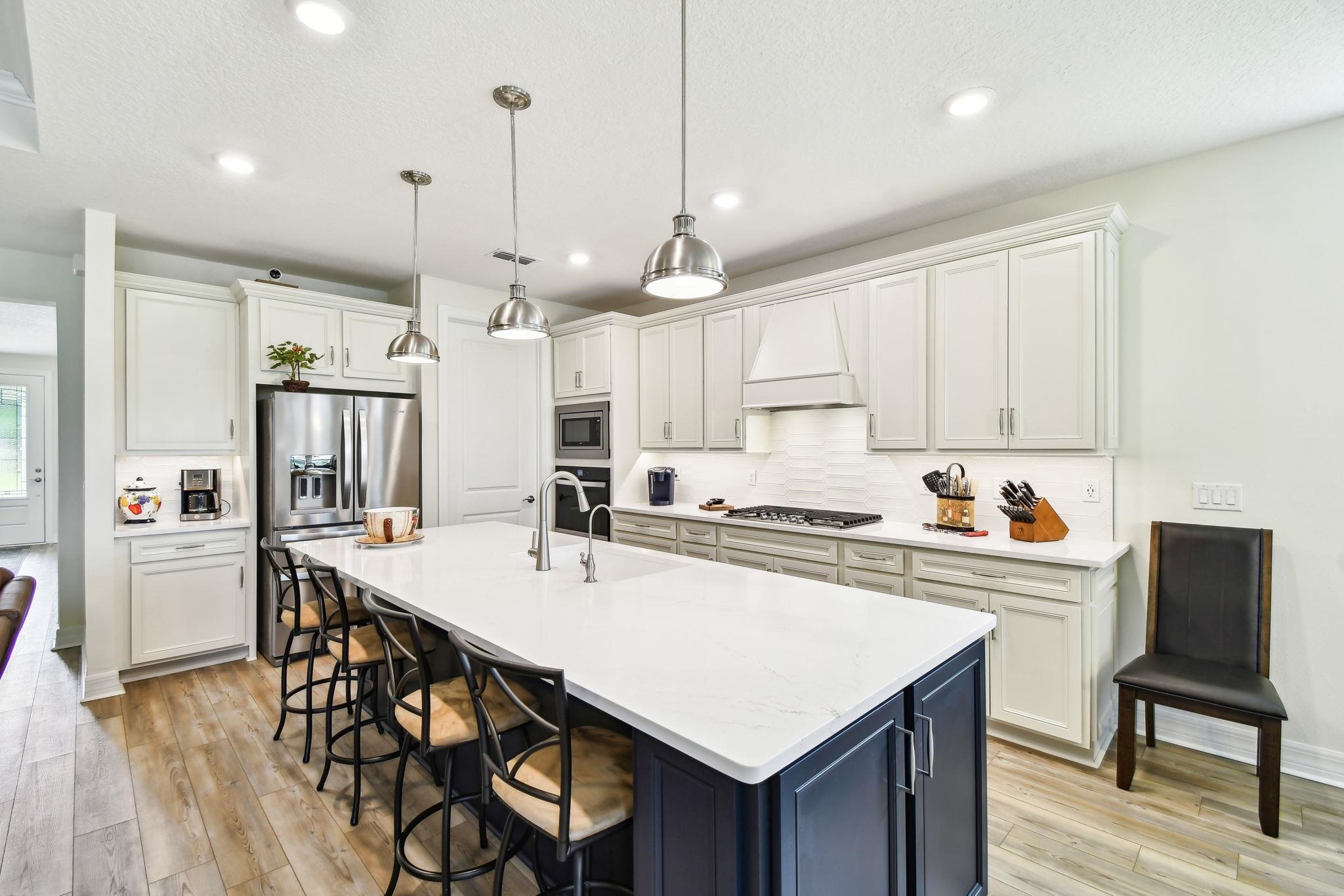 Image 10 of 61 For 82 Lone Cypress Way