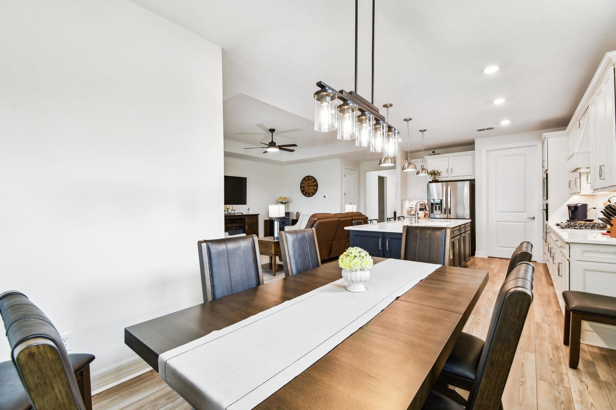 Image 16 of 61 For 82 Lone Cypress Way