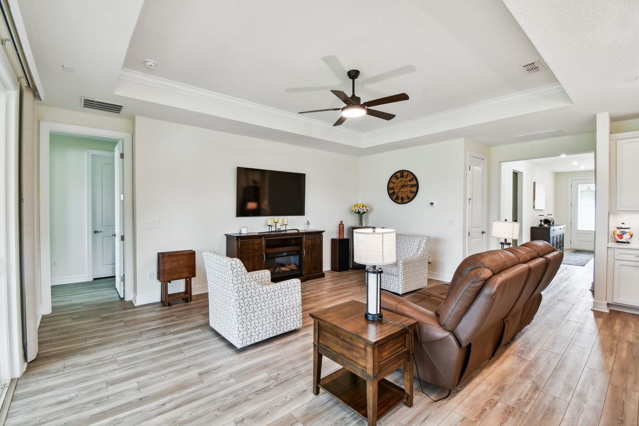 Image 6 of 61 For 82 Lone Cypress Way