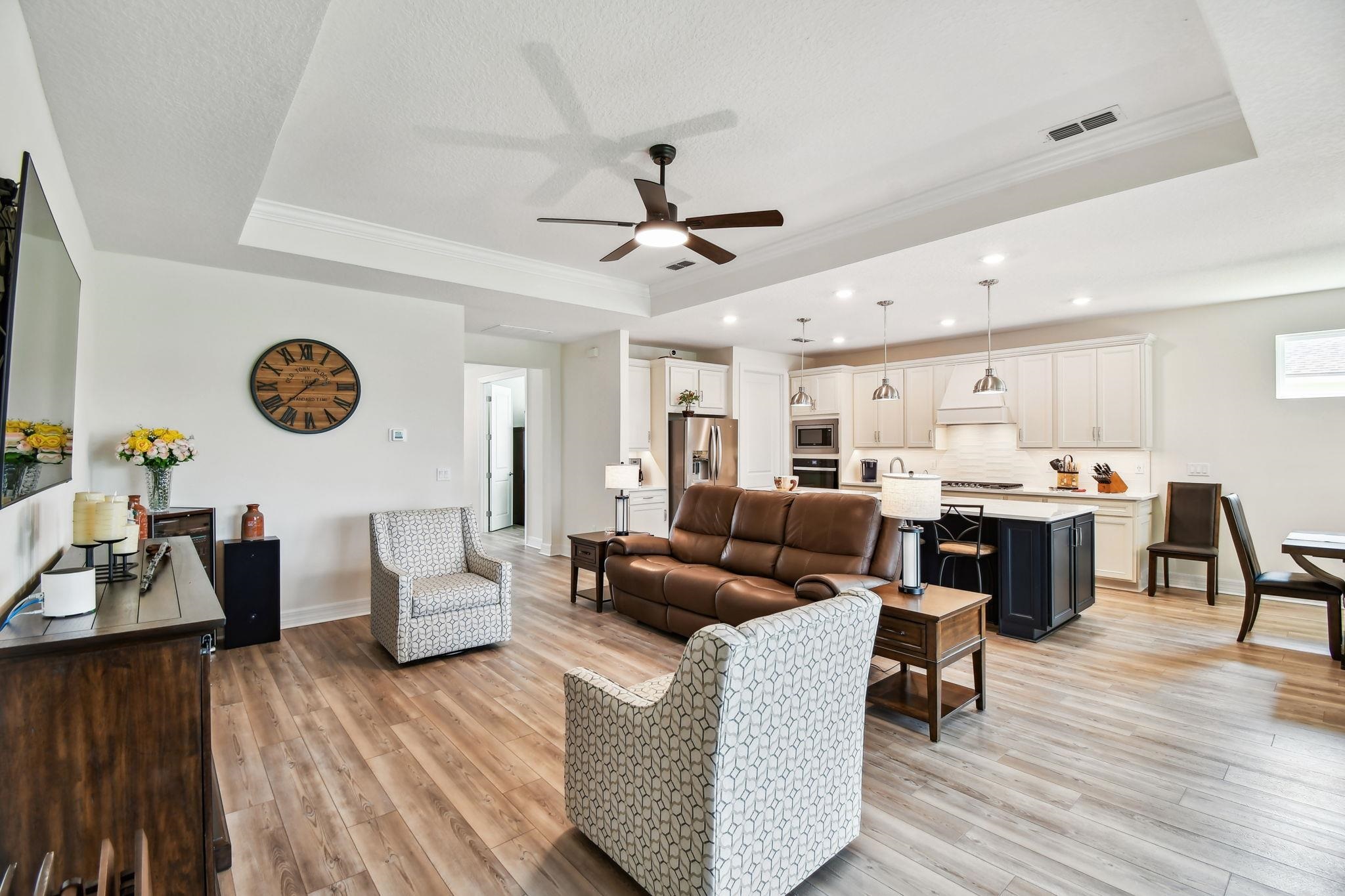 Image 7 of 61 For 82 Lone Cypress Way