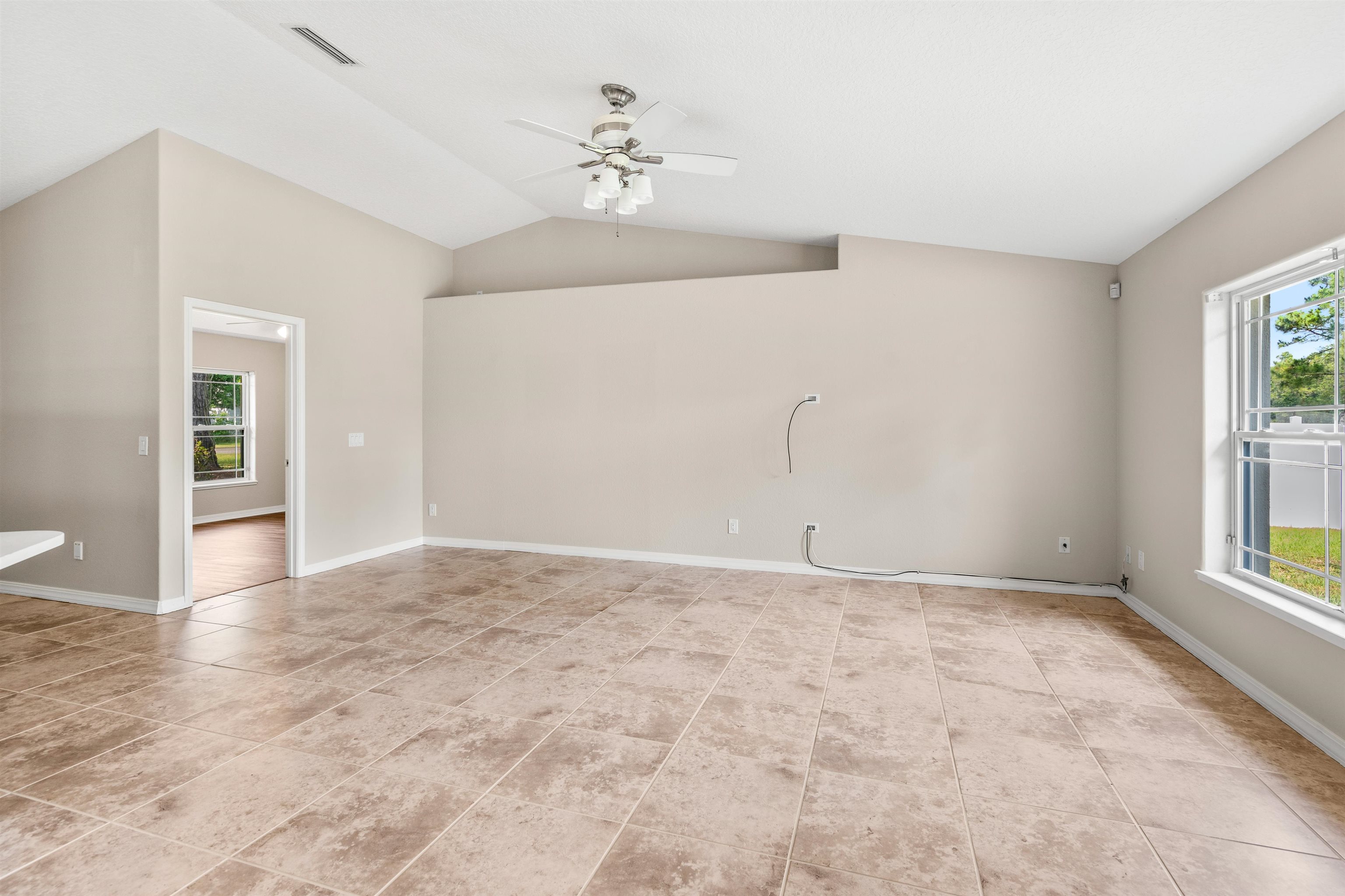 Image 12 of 45 For 324 Crystal Lake Drive