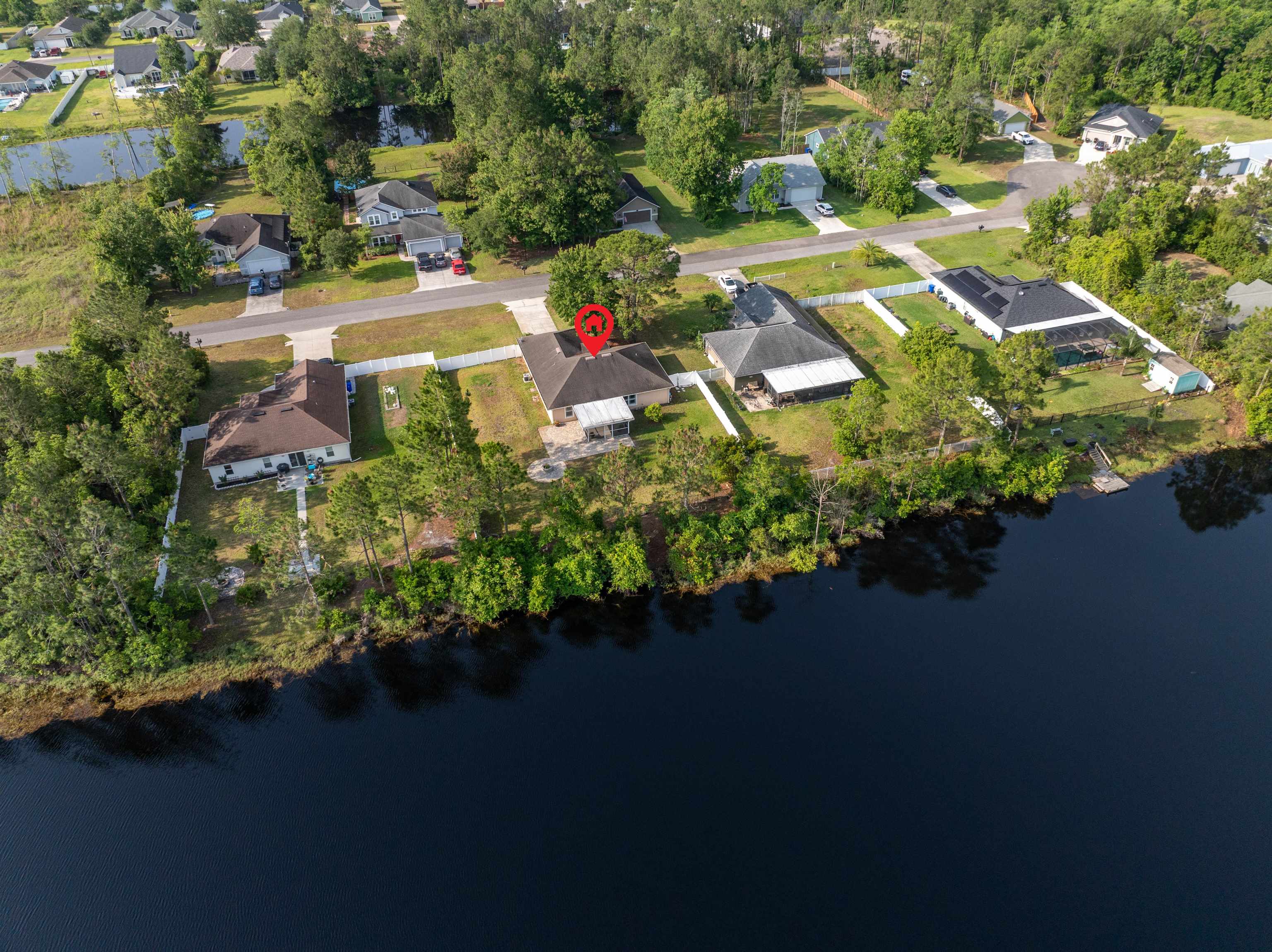 Image 6 of 45 For 324 Crystal Lake Drive