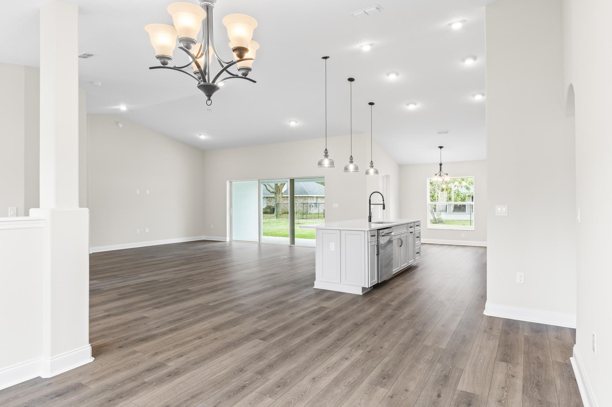 Image 25 of 60 For 4 Radium Ln  